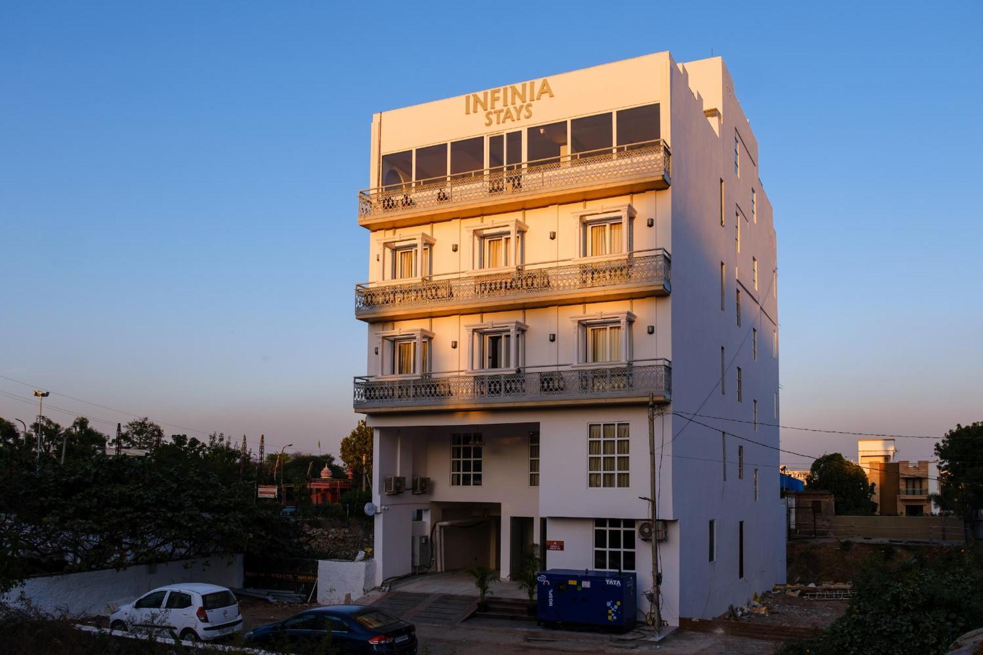 Infinia - A Luxury Boutique Hotel