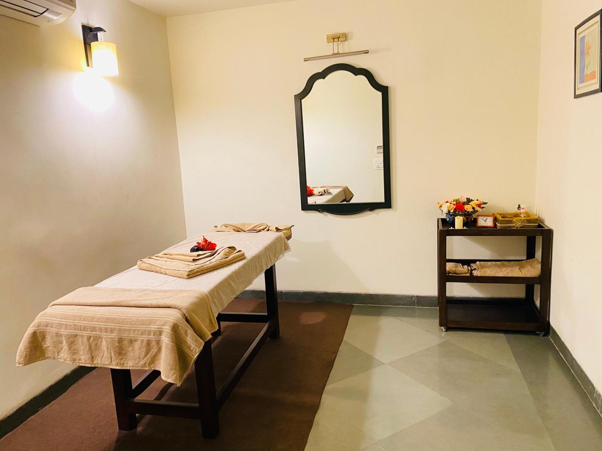Serenity Hill - A Boutique In 3* Udaipur