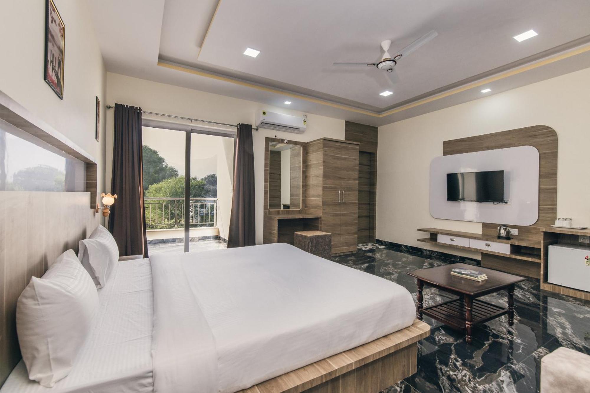 Resort Serenity Hill - A Boutique In 3*