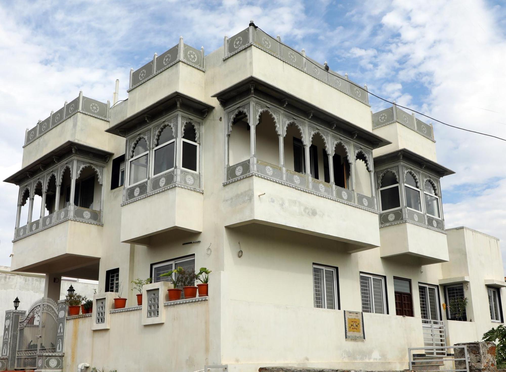 Boheda Villa, Hotel