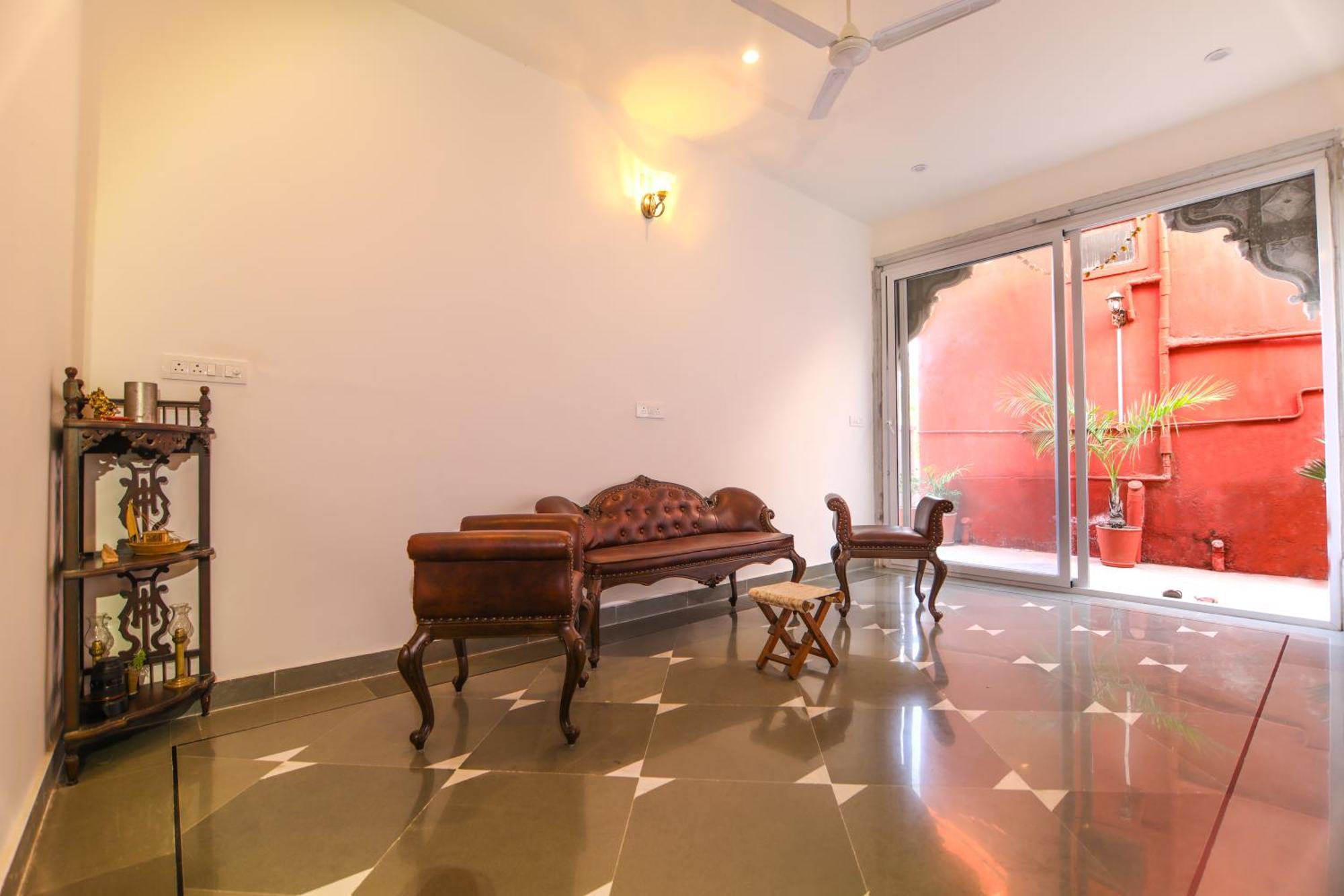 Boheda Villa, 3*