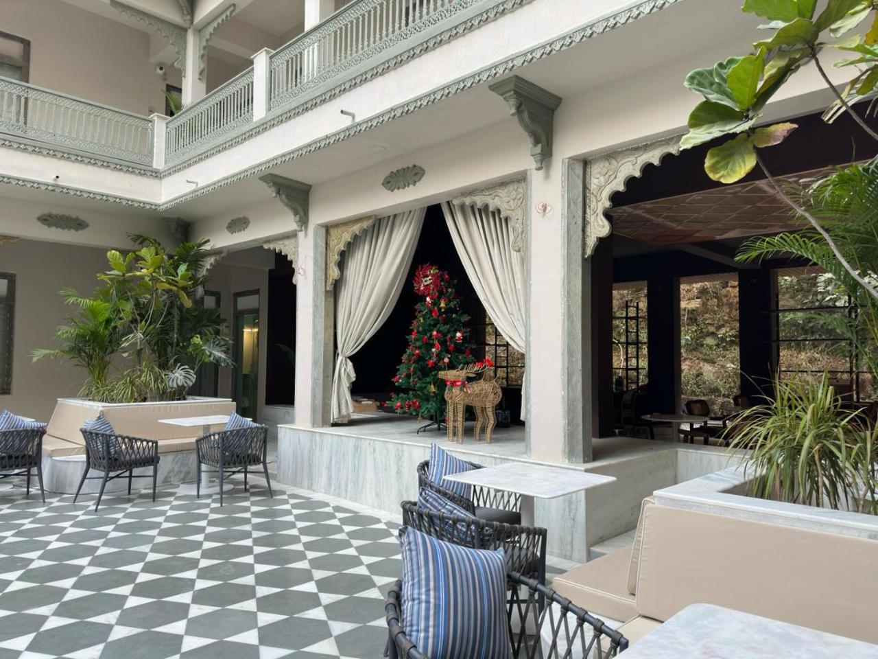 Manuscript - Jhilwara Haveli Hotel 4*