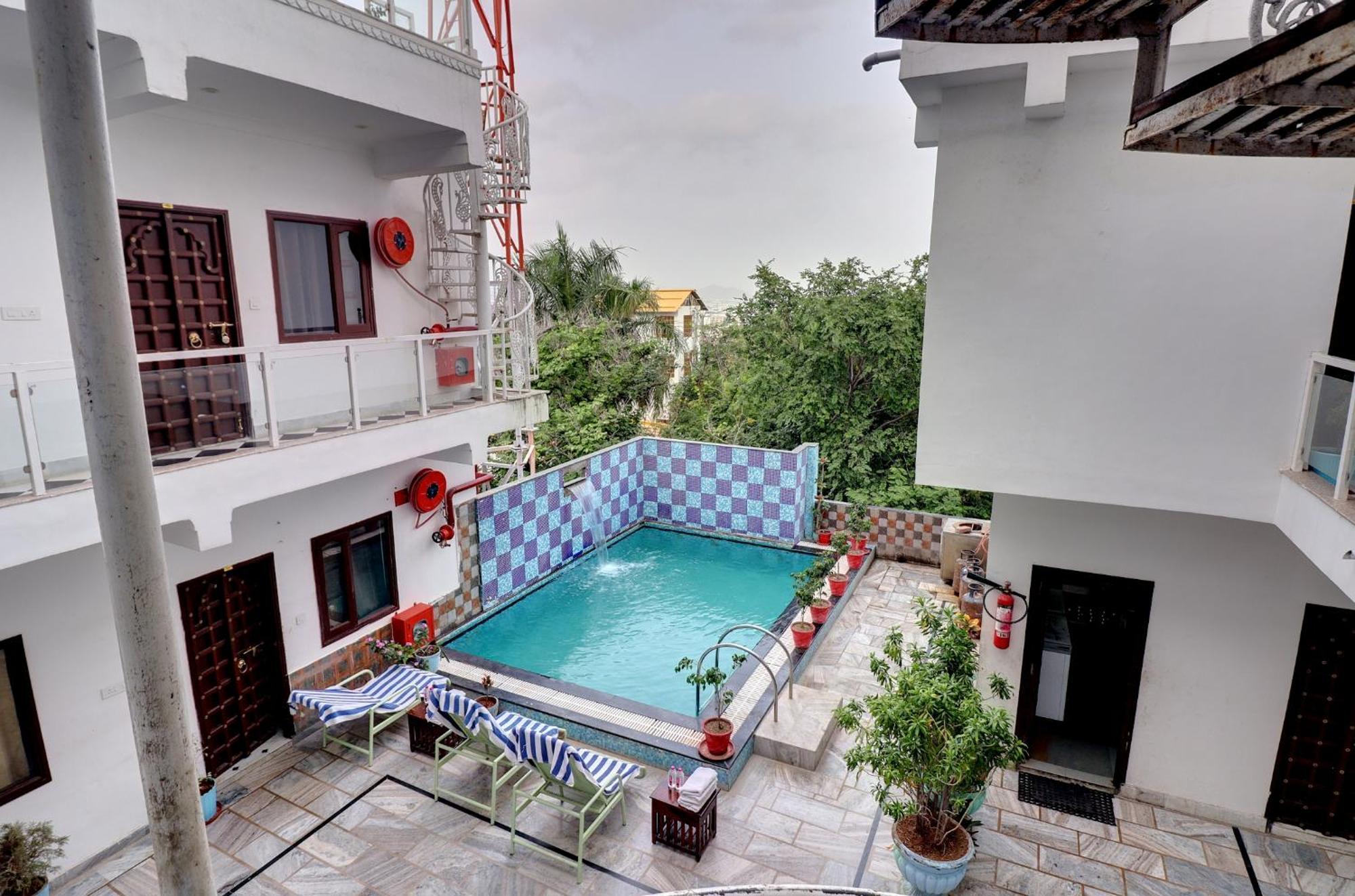 Darbargarh A Unit Of Khamma Ghani A Boutique Hotel 3*