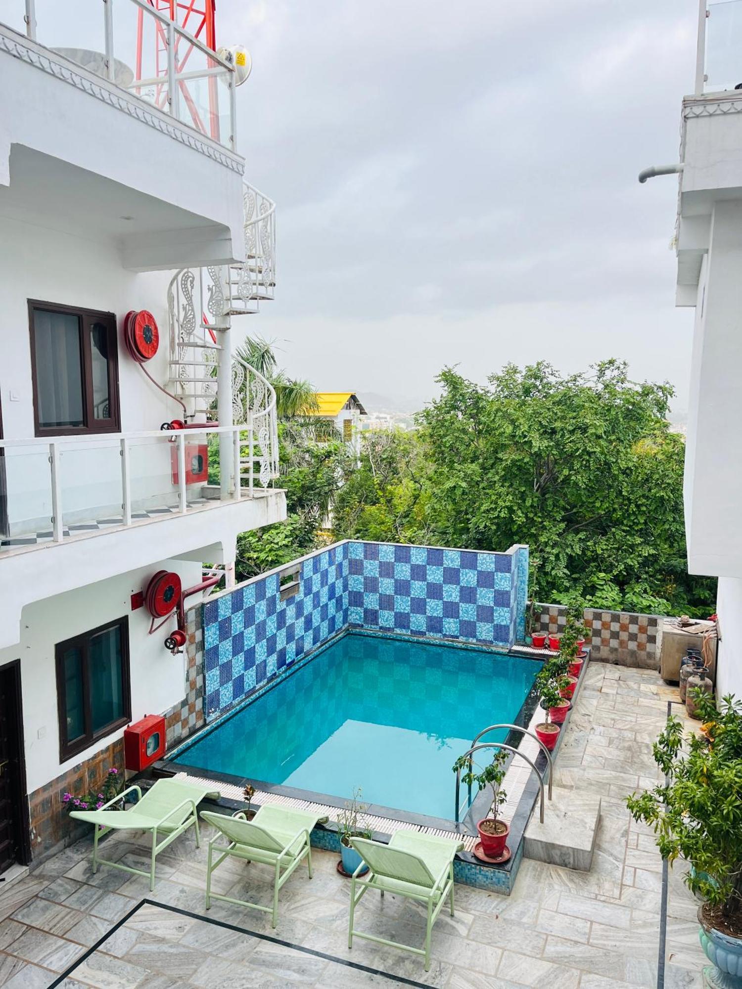 Hotel Darbargarh A Unit Of Khamma Ghani A Boutique