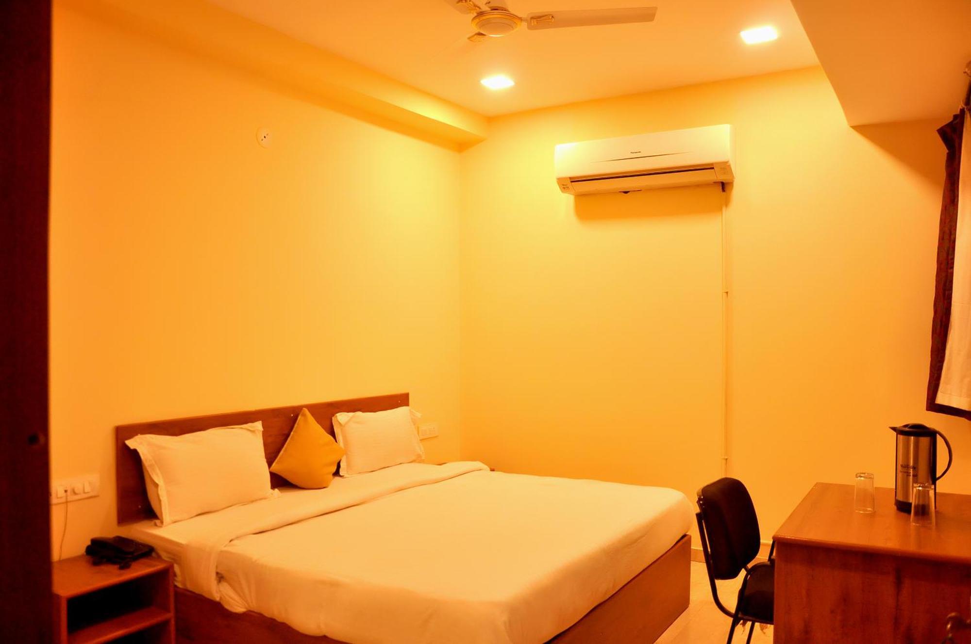 Krishn Palace 3*