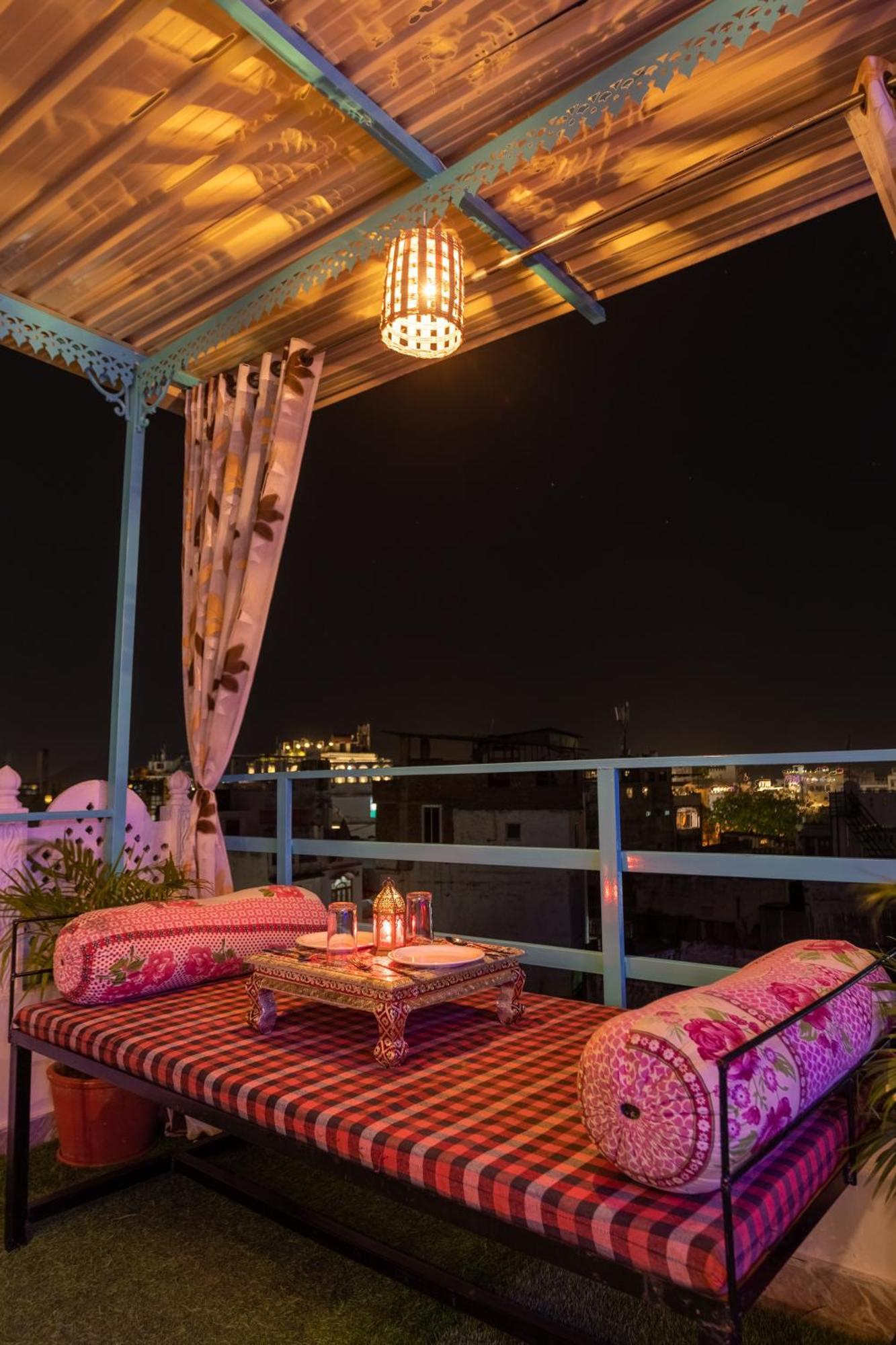 Krishna Guest house