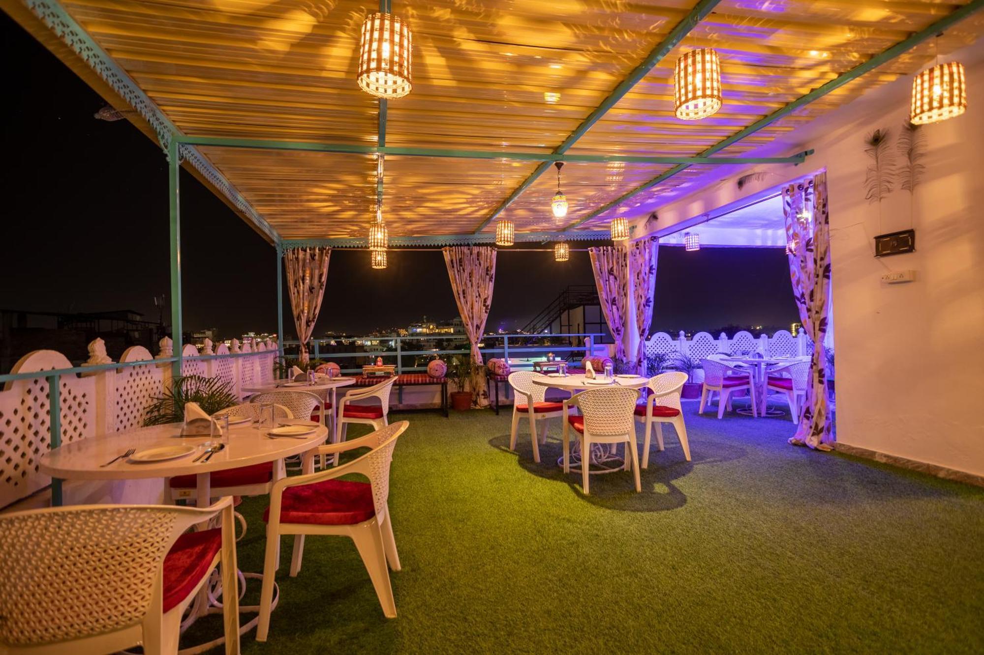 Krishna Guest house