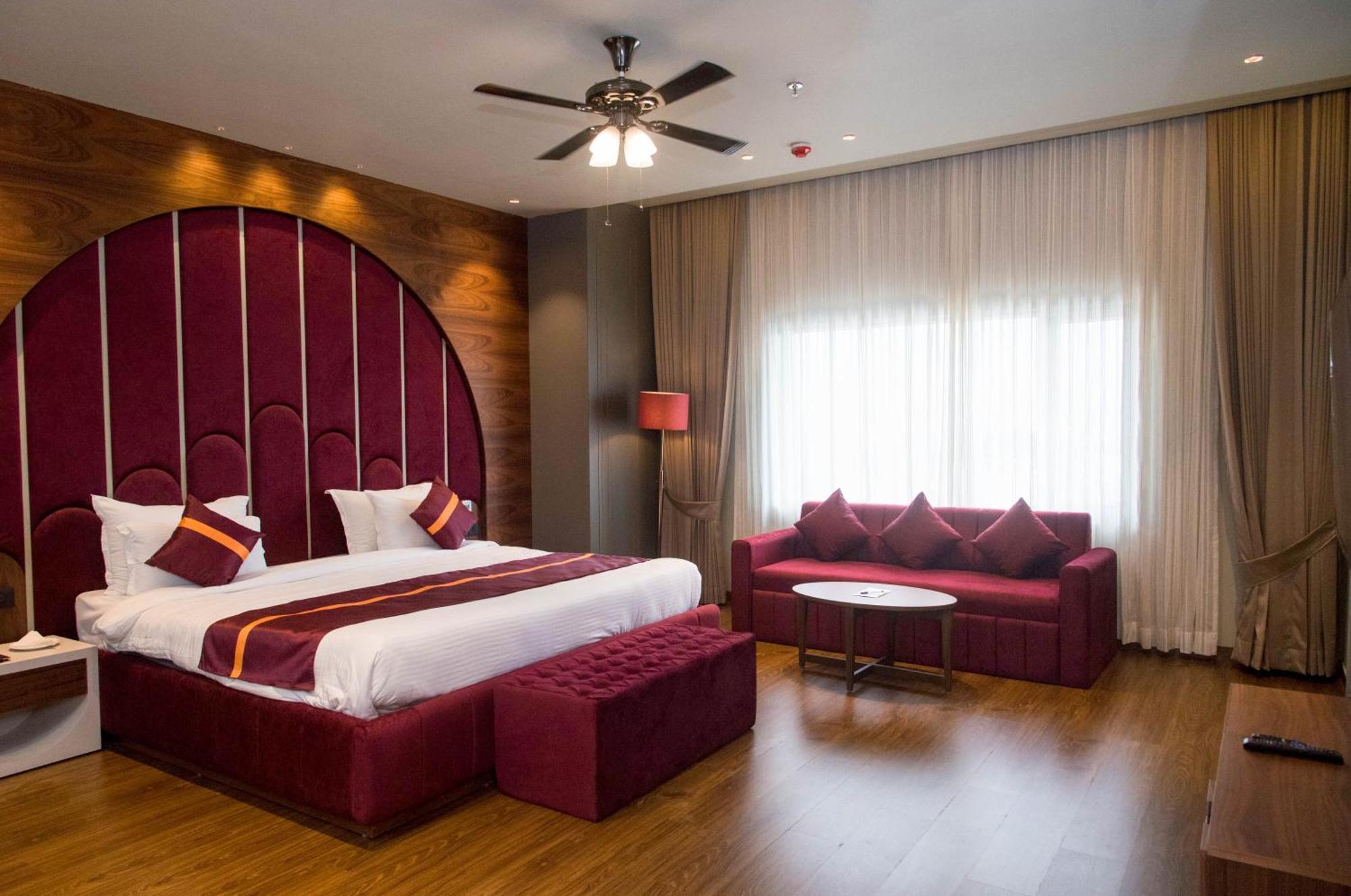 Hotel Raghu Mahal 3*