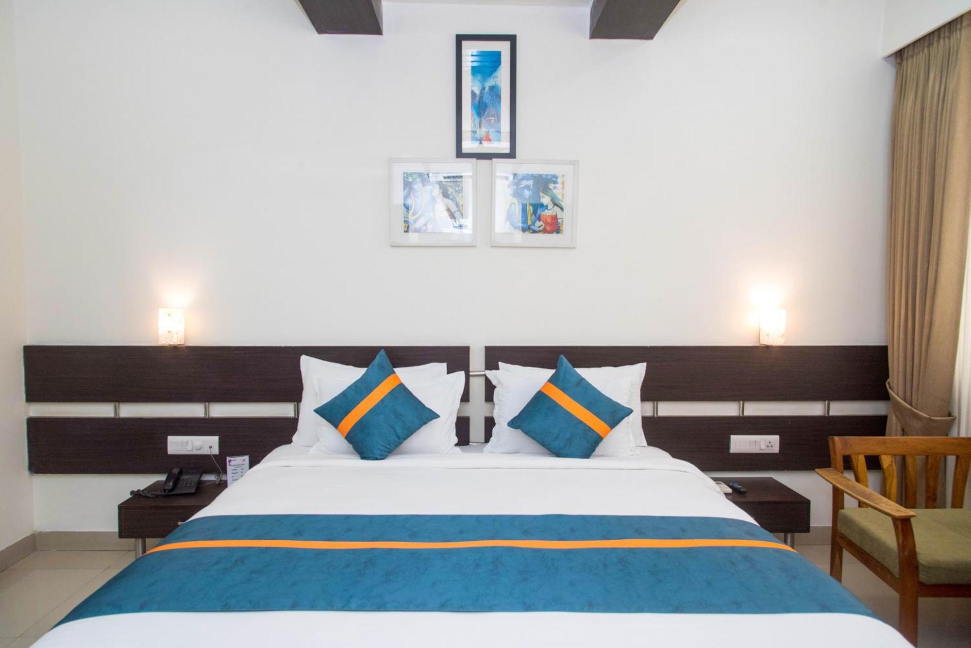 Hotel Raghu Mahal Udaipur