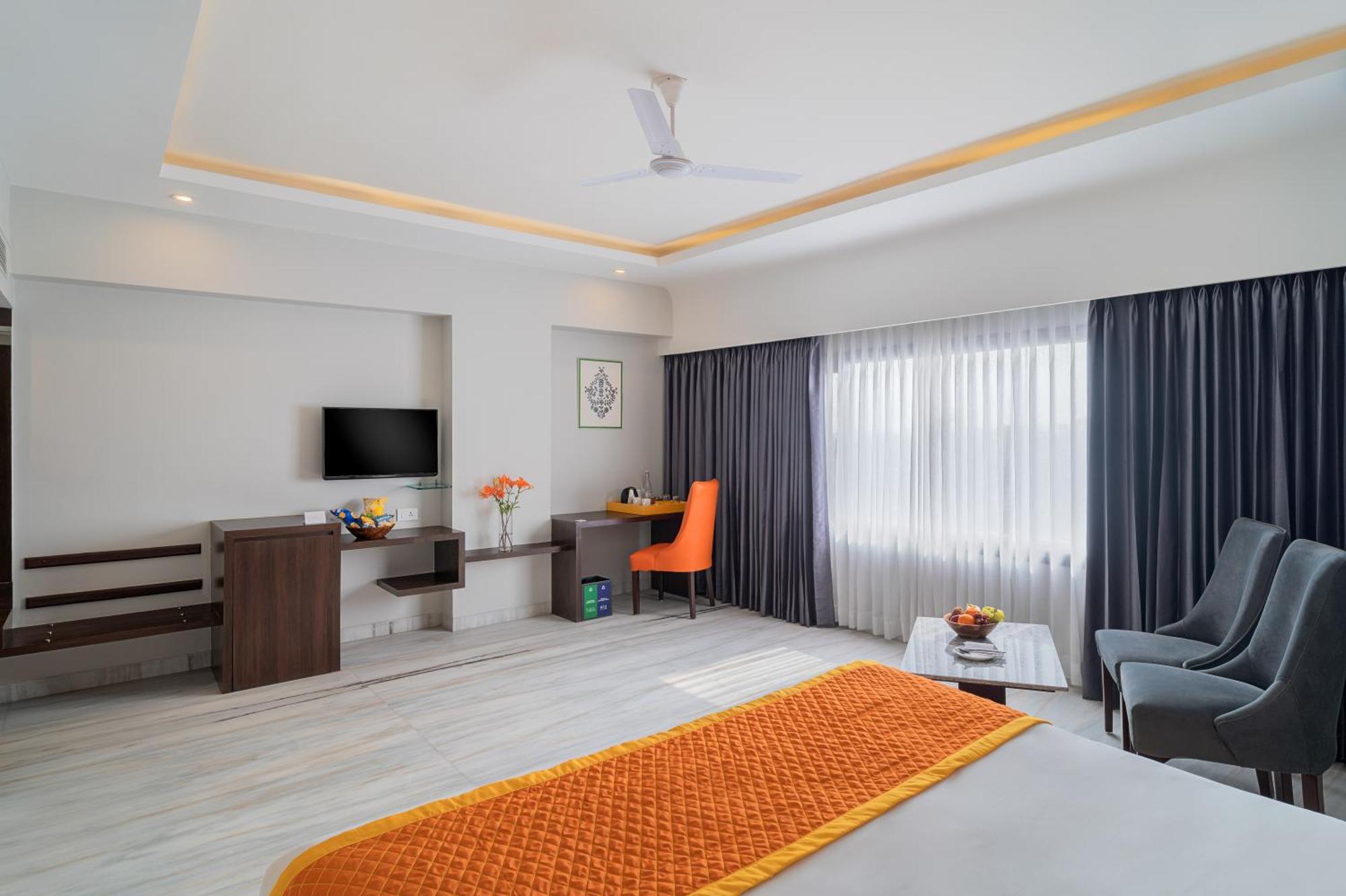 Hotel Zone Connect By The Park,udaipur