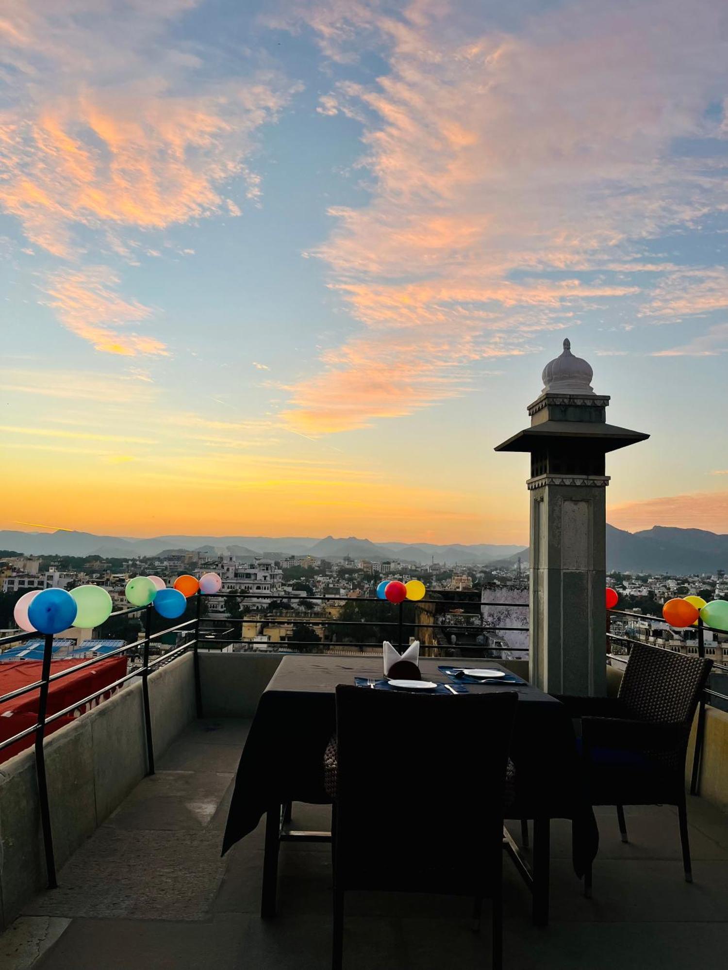 Hotel Madri Haveli 3*