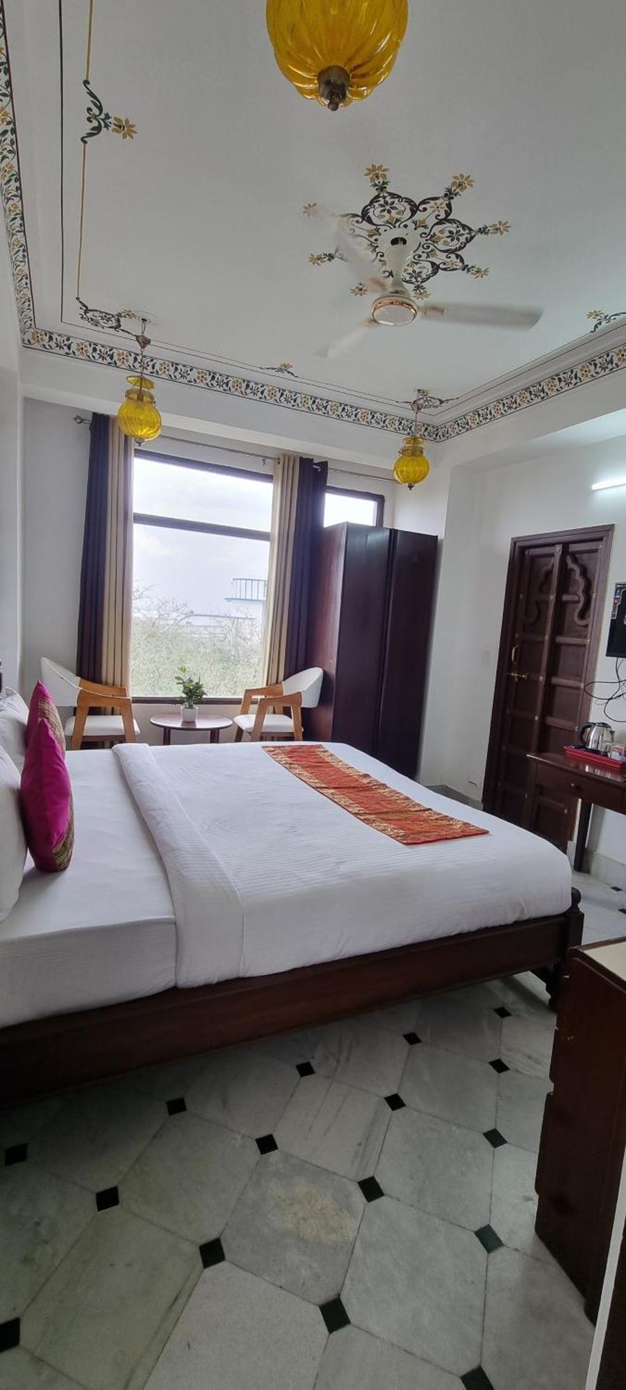 Darbargarh A Unit Of Khamma Ghani A Boutique