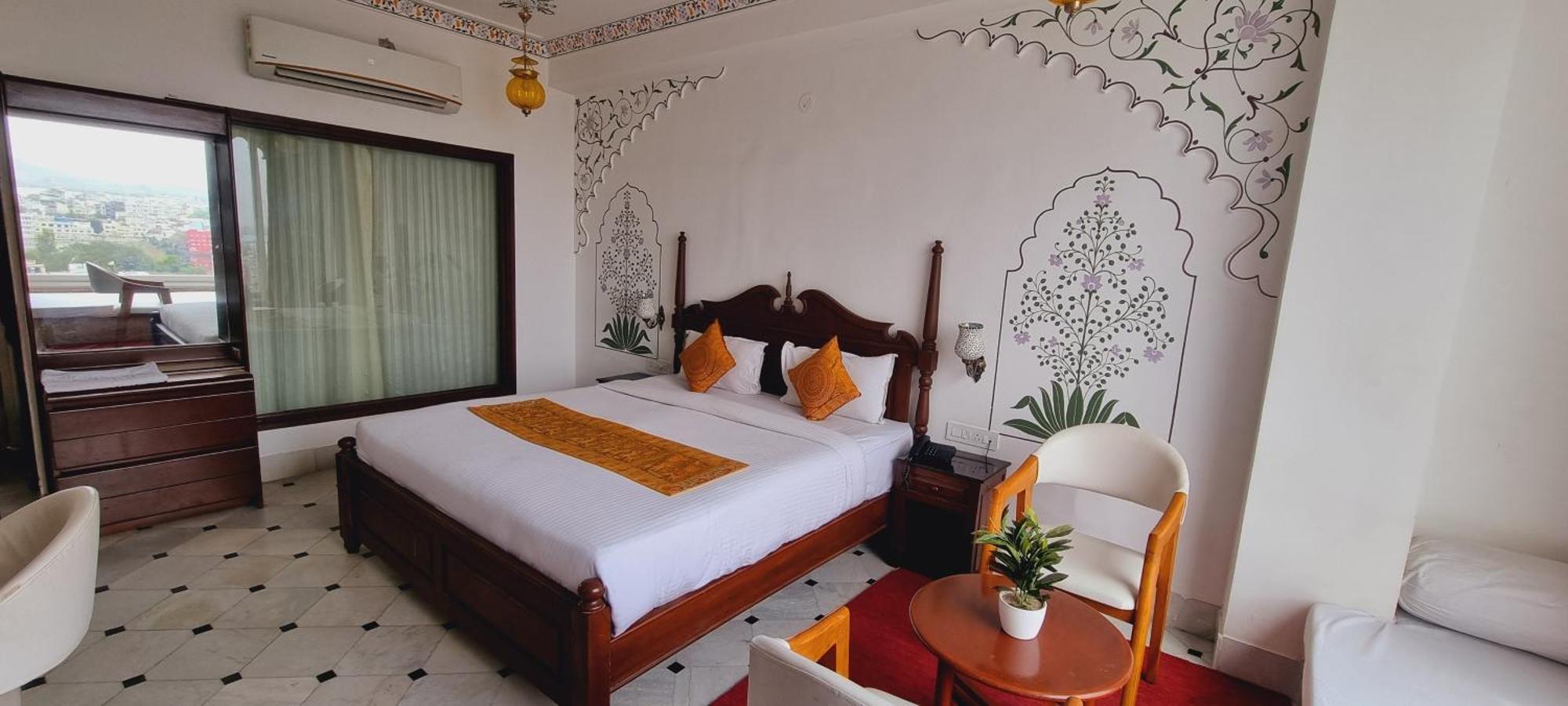 Hotel Darbargarh A Unit Of Khamma Ghani A Boutique