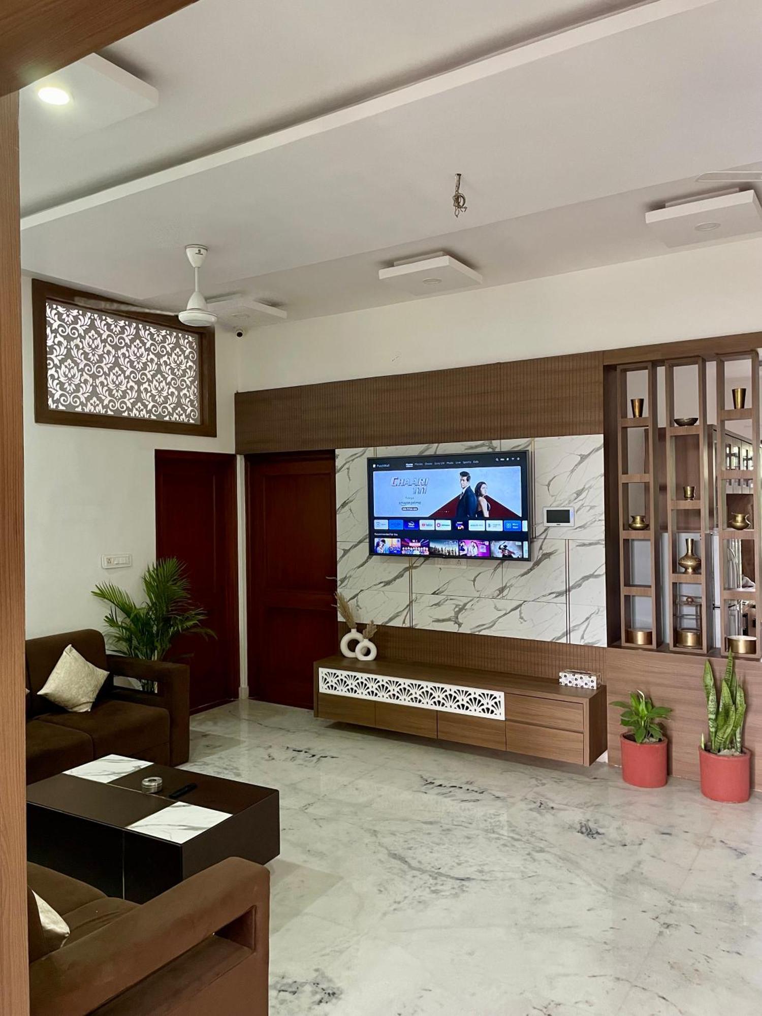 Villa Karni Nivvas - Luxury Redefined *
