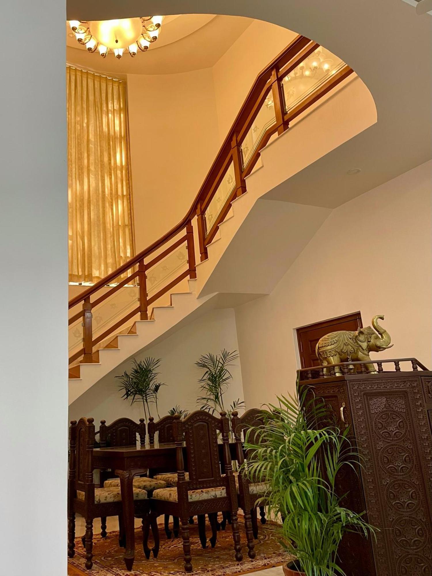 Villa Karni Nivvas - Luxury Redefined Udaipur