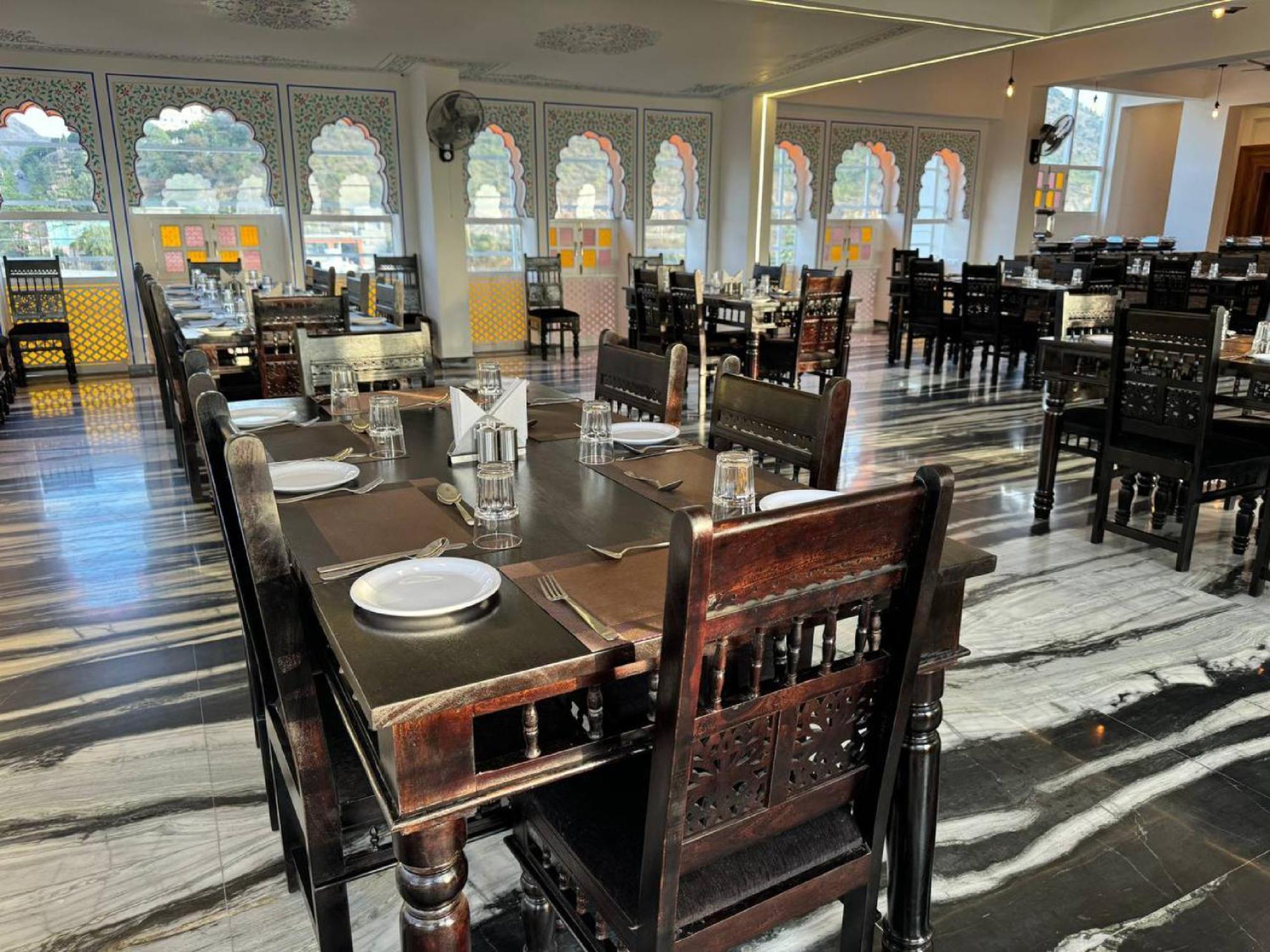 Hotel Rudra Kripa With Swimming Pool 3*