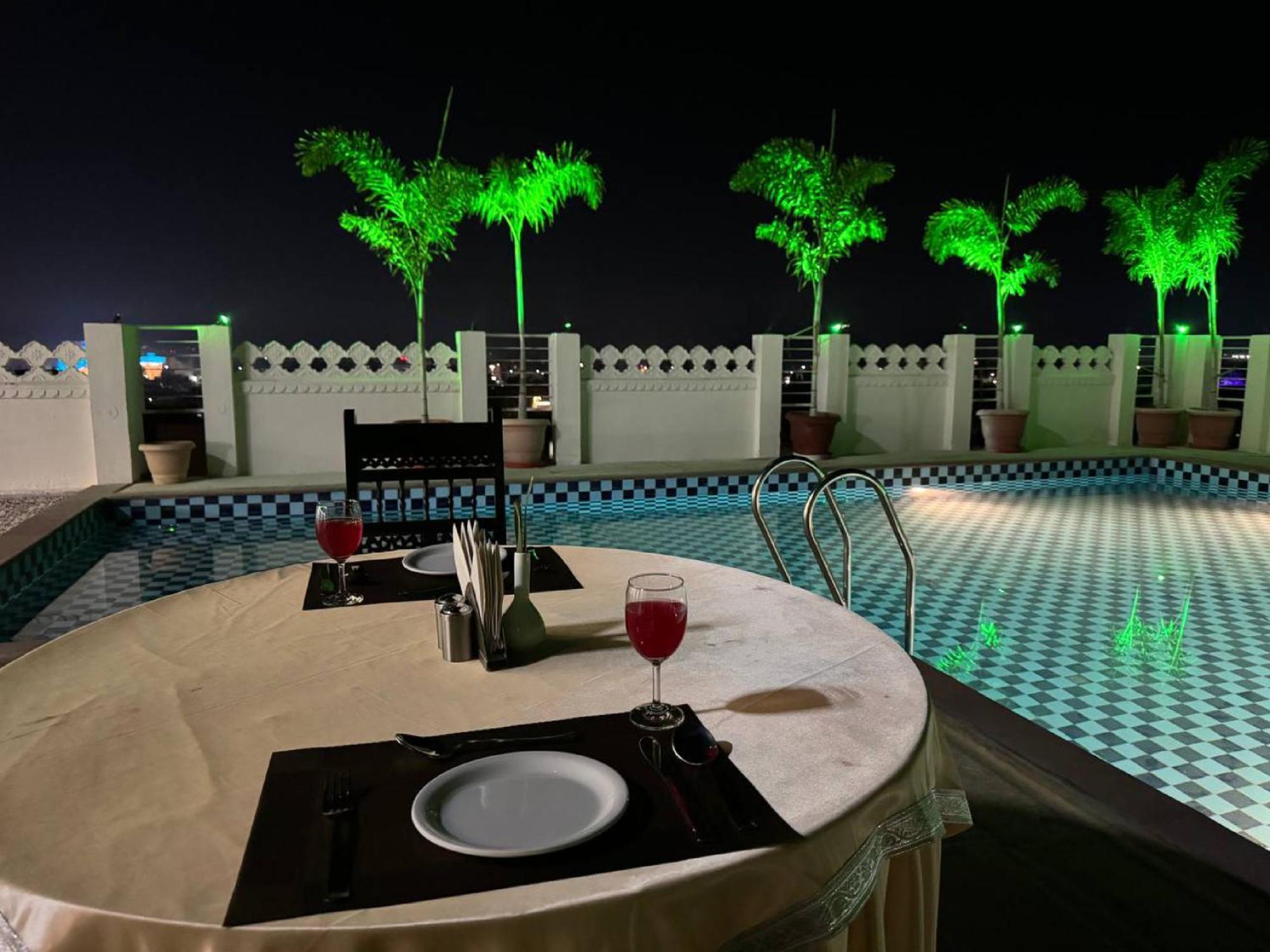 Hotel Rudra Kripa With Swimming Pool