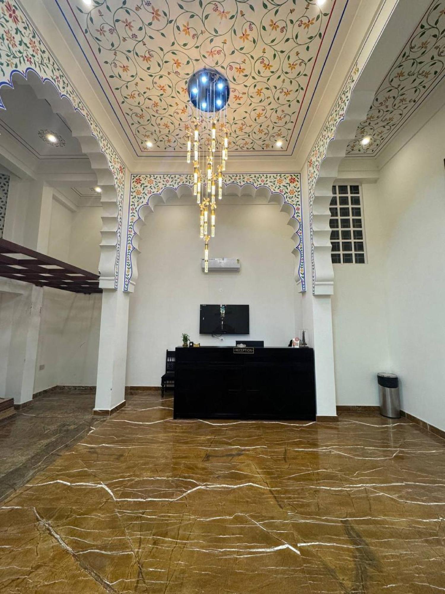 Hotel Rudra Kripa With Swimming Pool