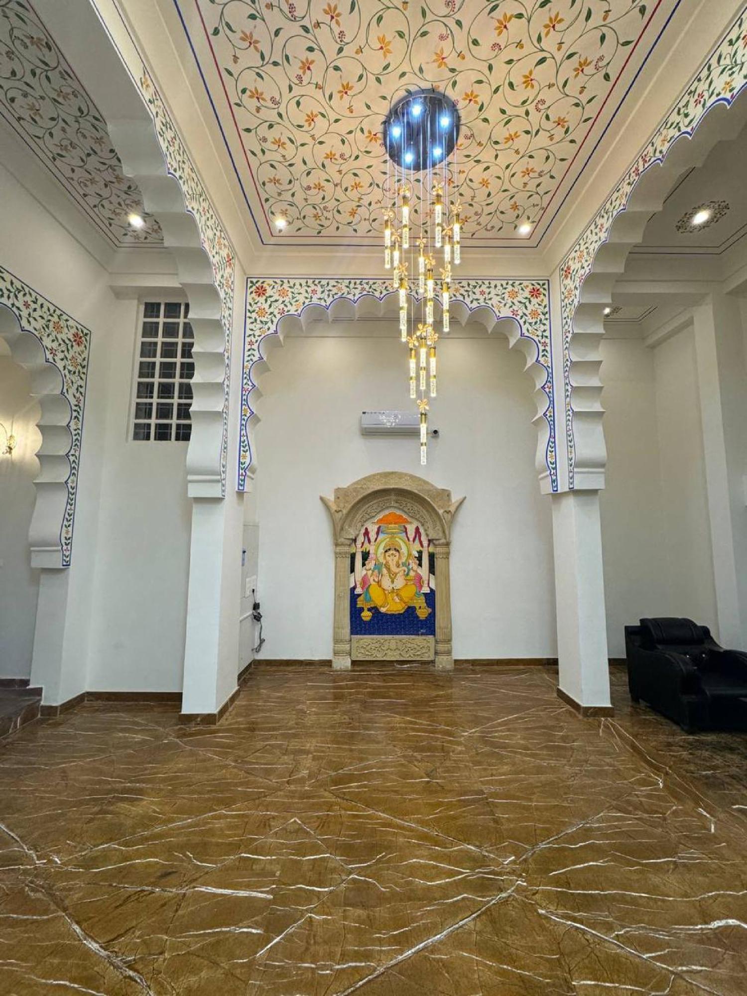 Rudra Kripa With Swimming Pool Hotel