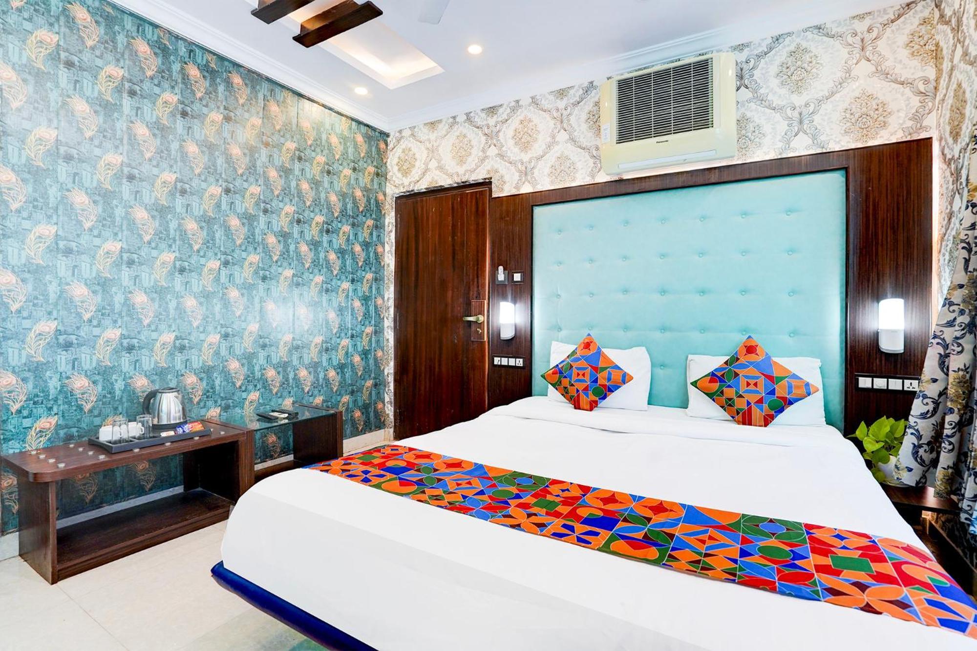 Mandiram Palace 3*