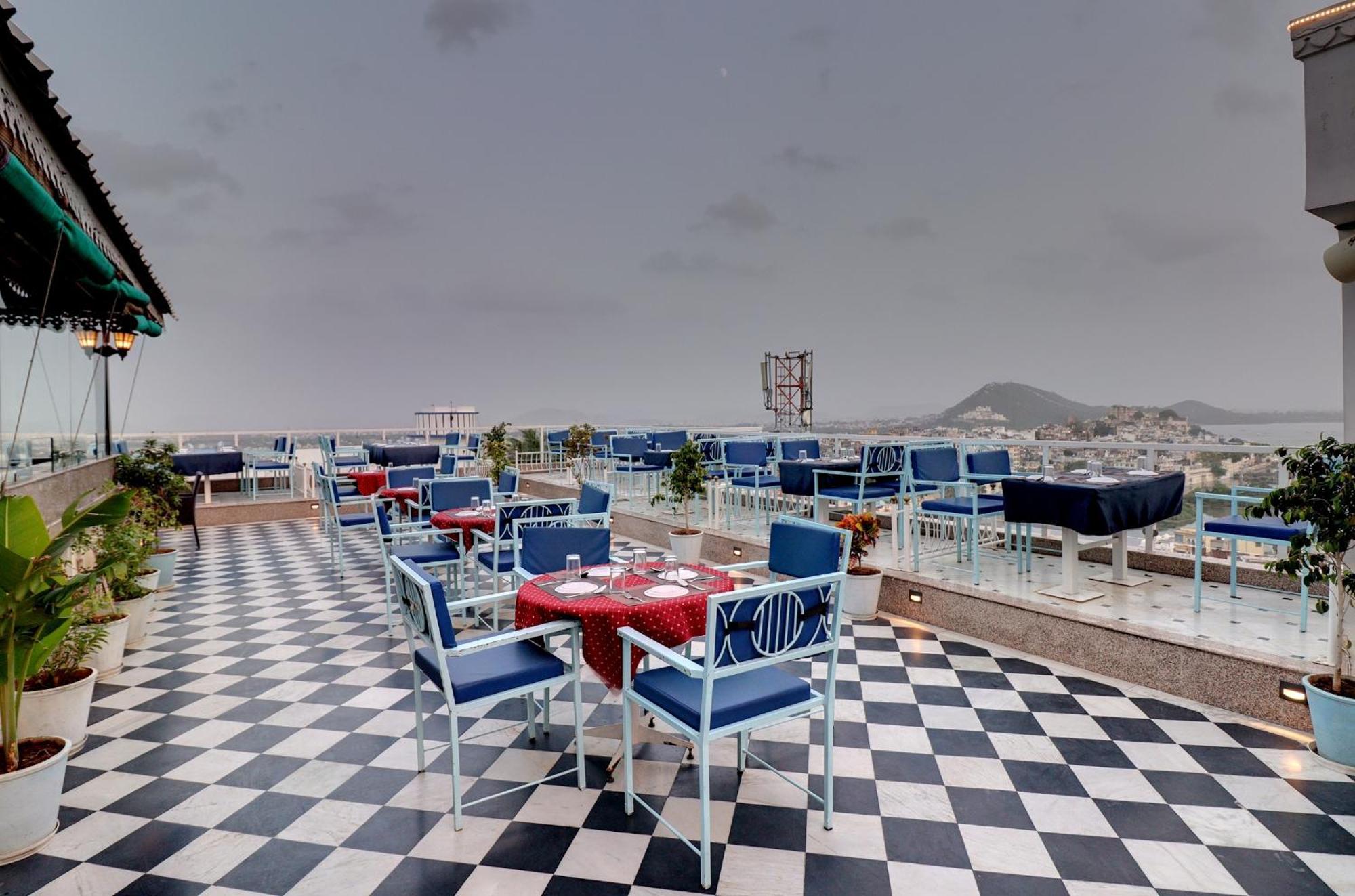 Hotel Darbargarh A Unit Of Khamma Ghani A Boutique 3*