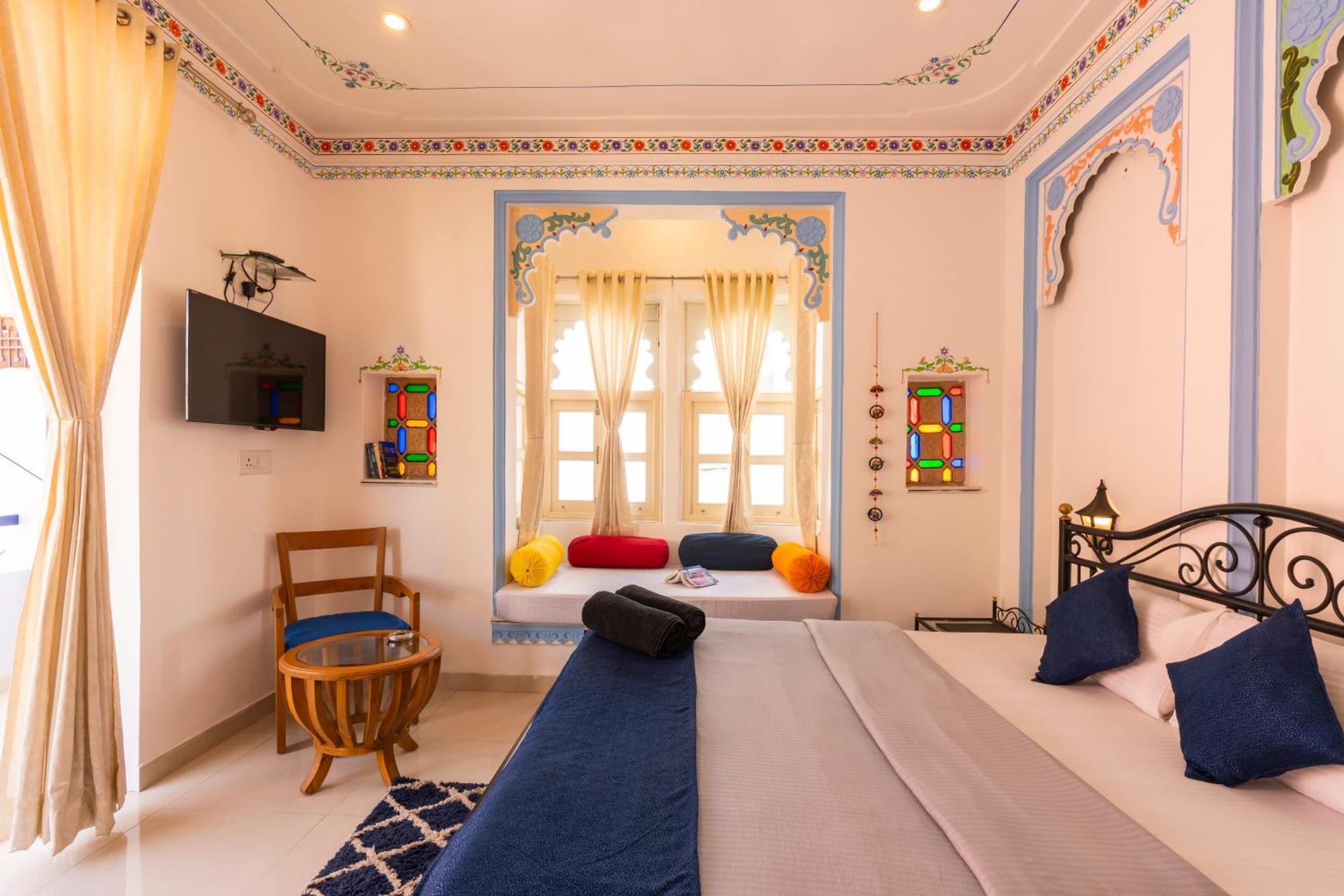 Shalom Backpackers Hostel *