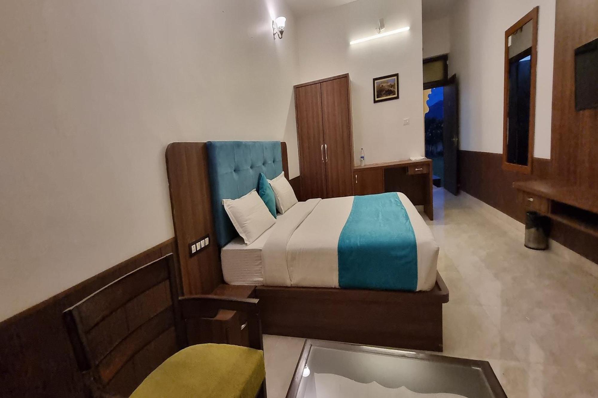Maangarh Resort 4*