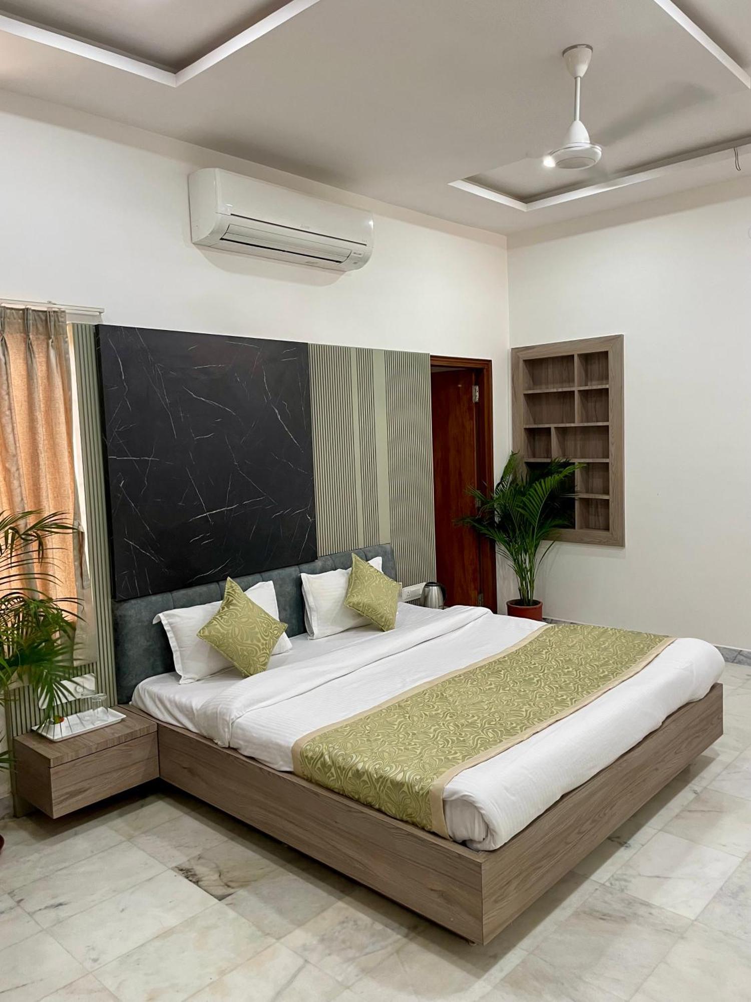 Karni Nivvas - Luxury Redefined *