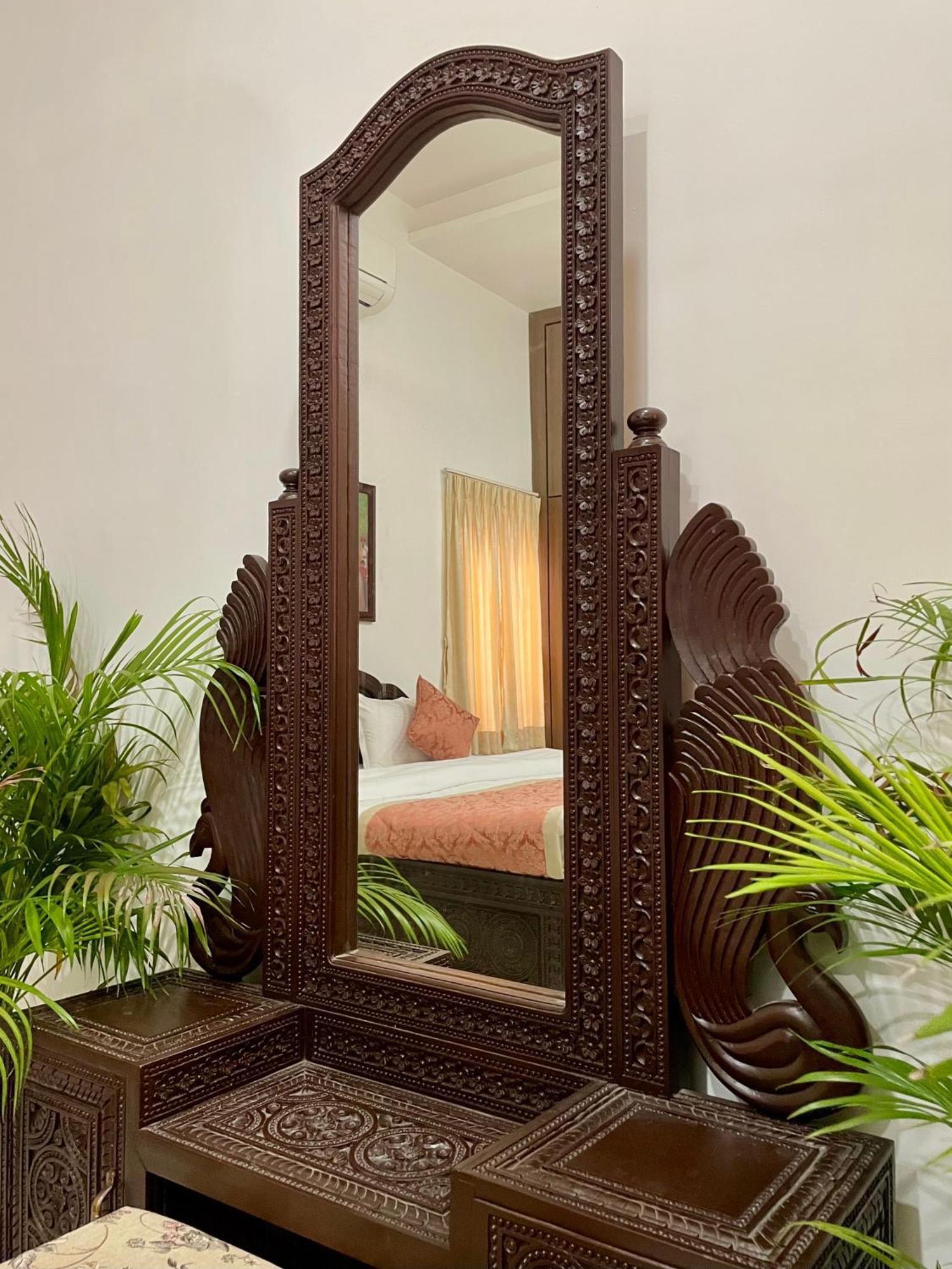 Villa Karni Nivvas - Luxury Redefined