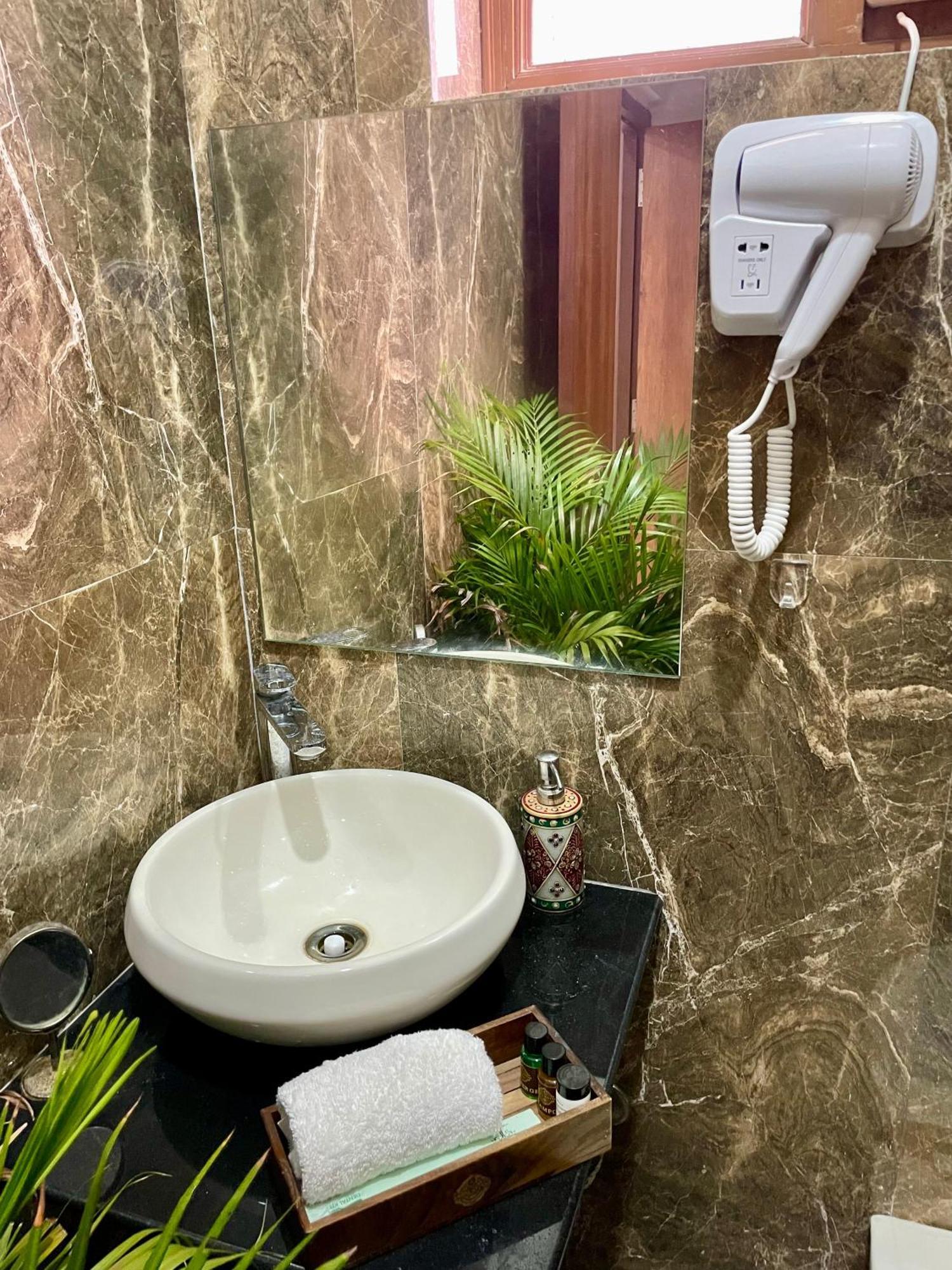 Villa Karni Nivvas - Luxury Redefined Udaipur
