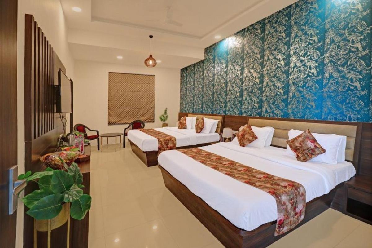 Bhairav Bagh With Swimming Pool Hotel 3*