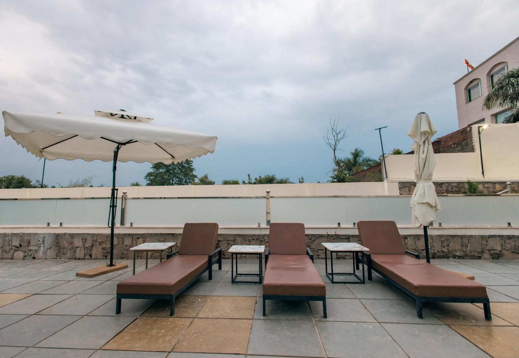 Resort Serenity Hill - A Boutique In 3*