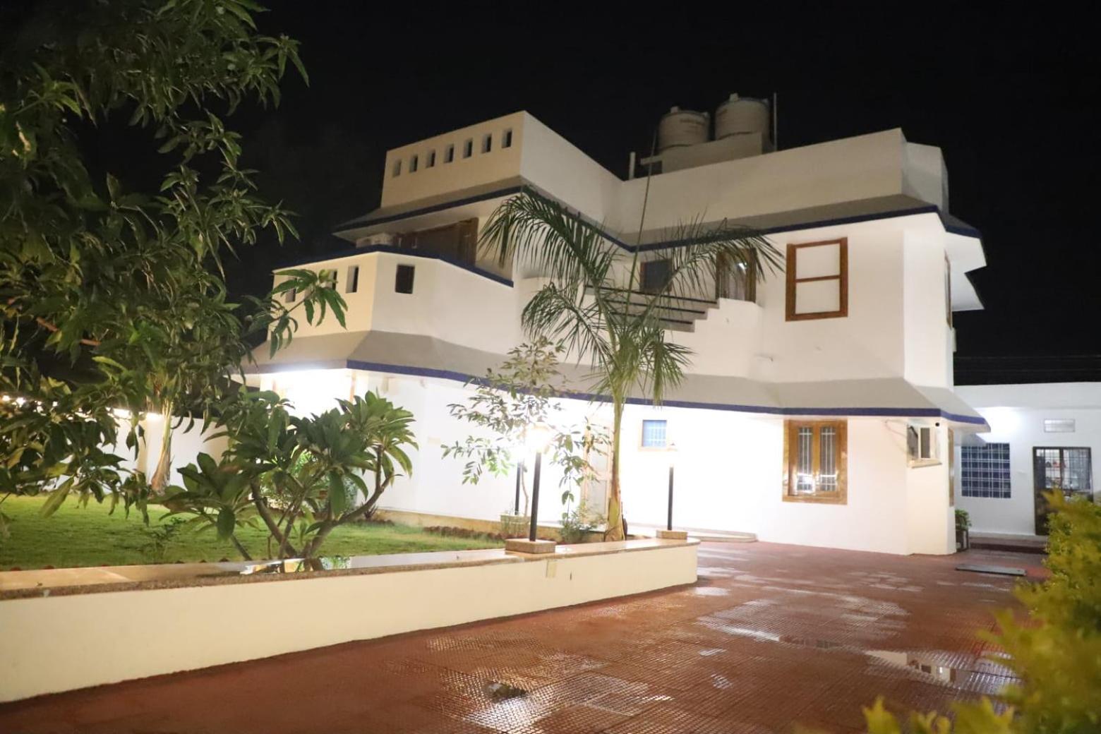 Villa Bhanwar *