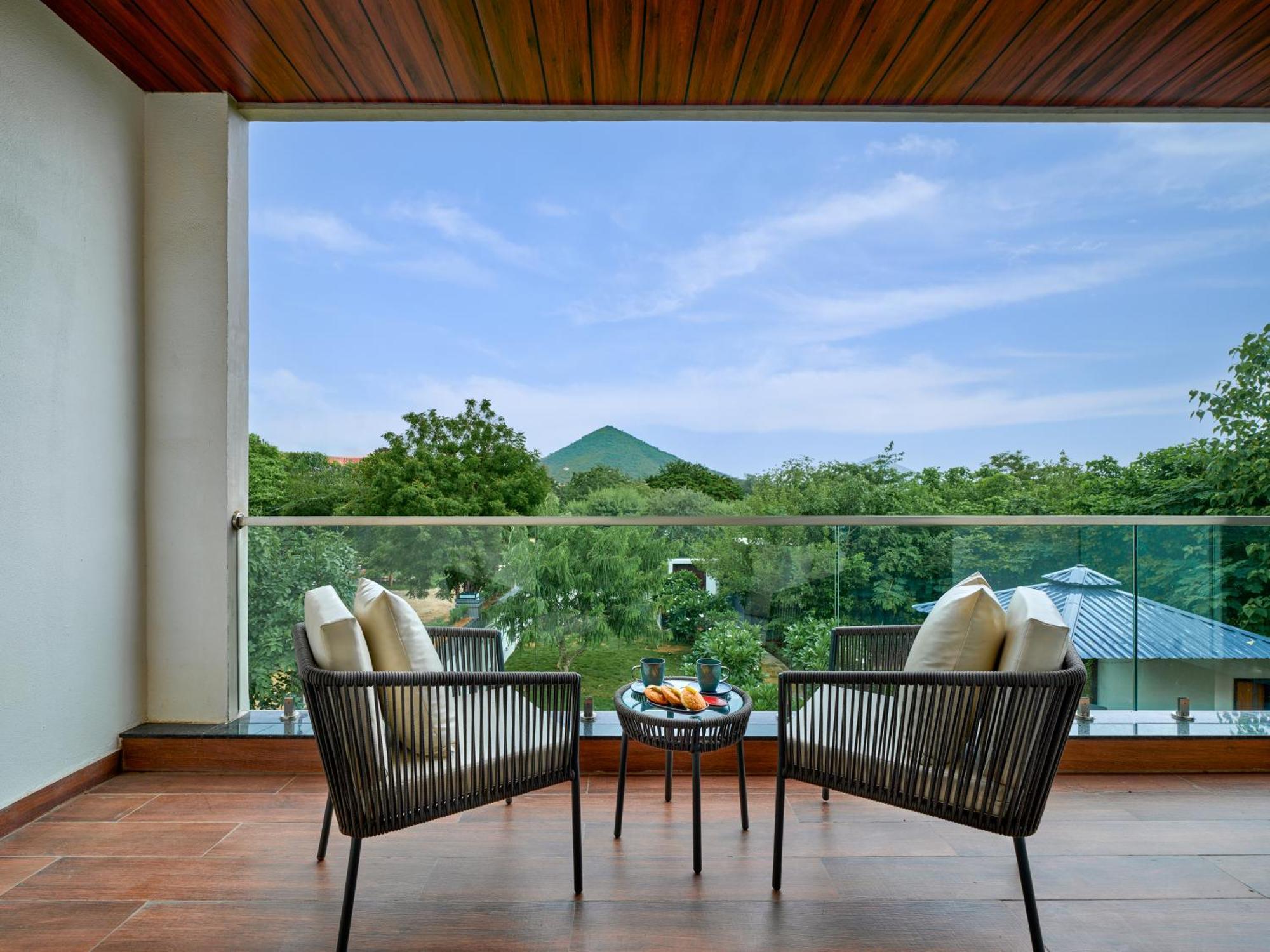 Ama & Trails Nilaya Amaltaas Villa,