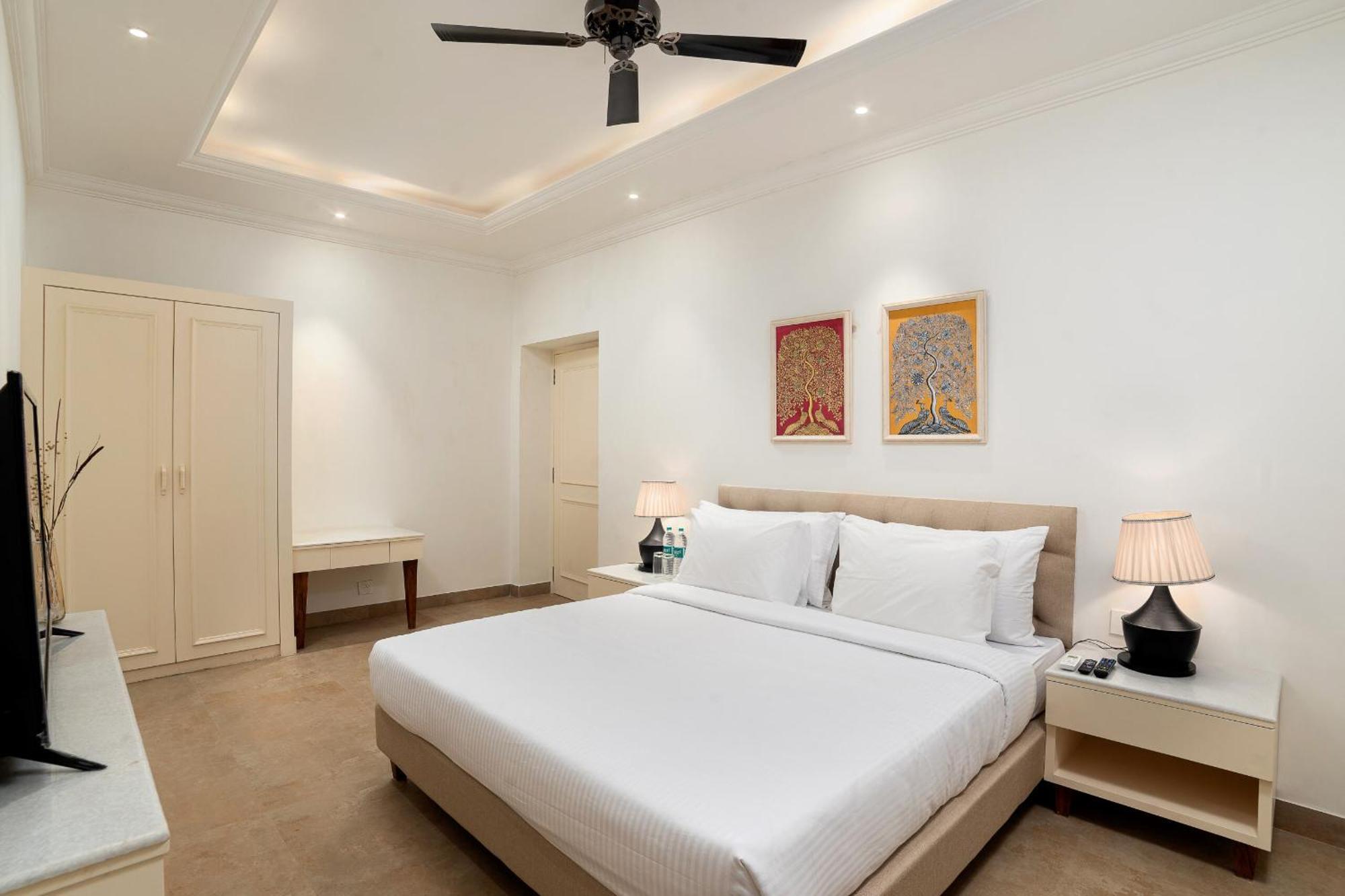 1 Amiras - Entire At Fateh Sagar, Guest house