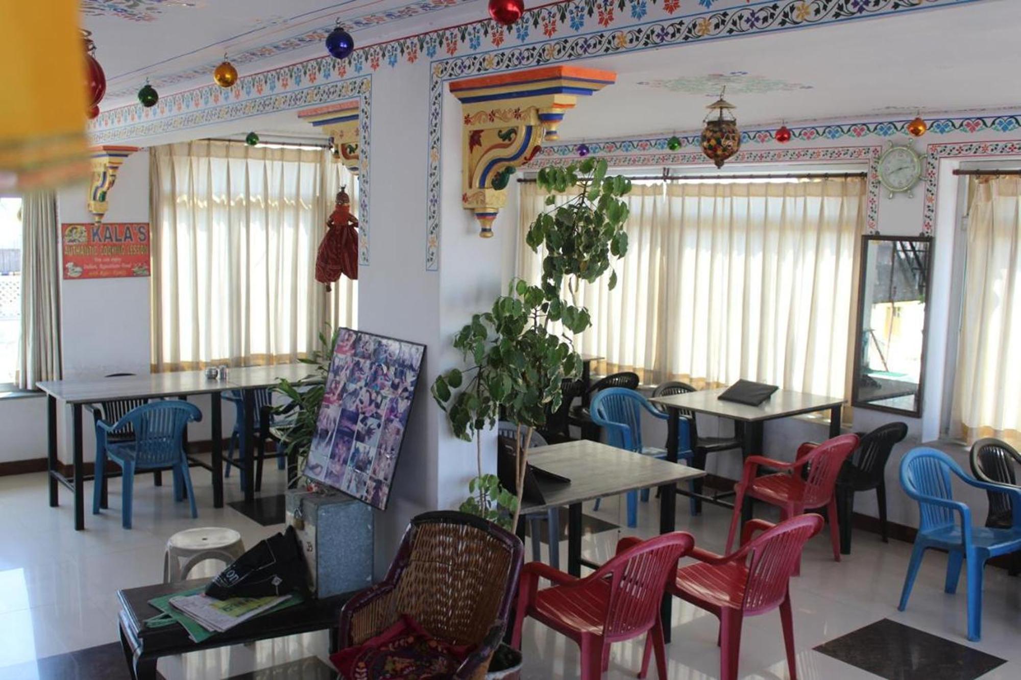 Nukkad Near Palace Guest house Udaipur