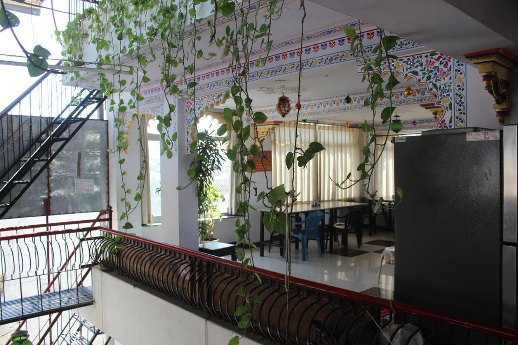 Nukkad Near Palace Guest house