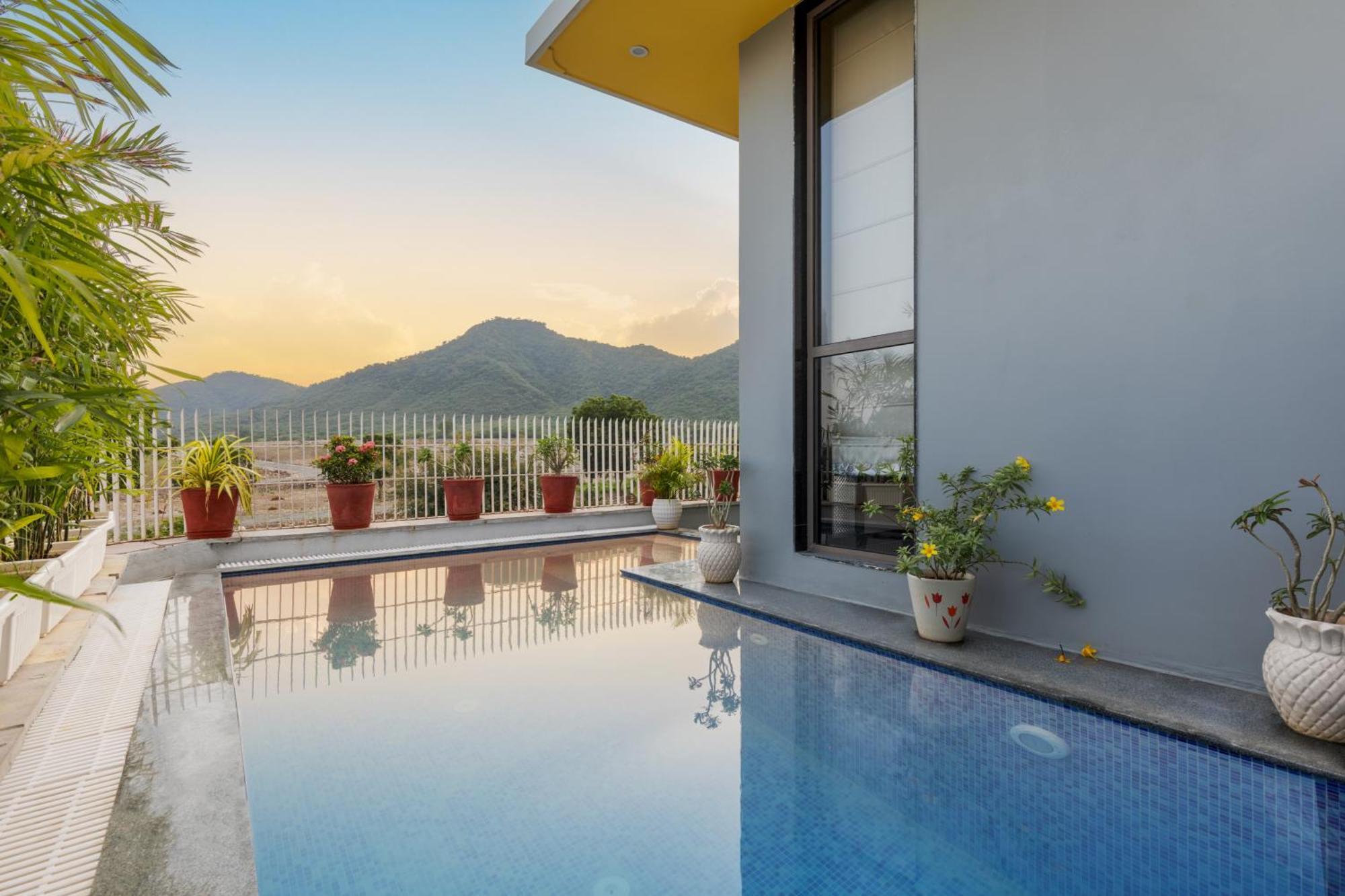 Whirl Vista- 5 Bhk With Pool Villa