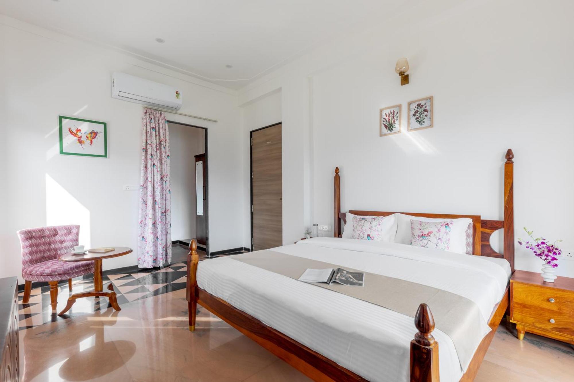 Whirl Vista- 5 Bhk With Pool Villa