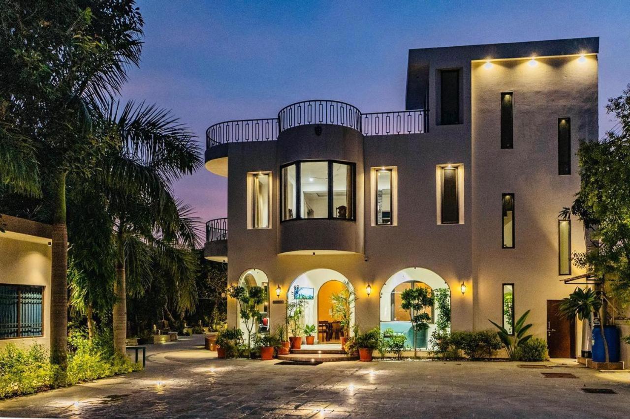 Villa Mahogany Mansion Udaipur
