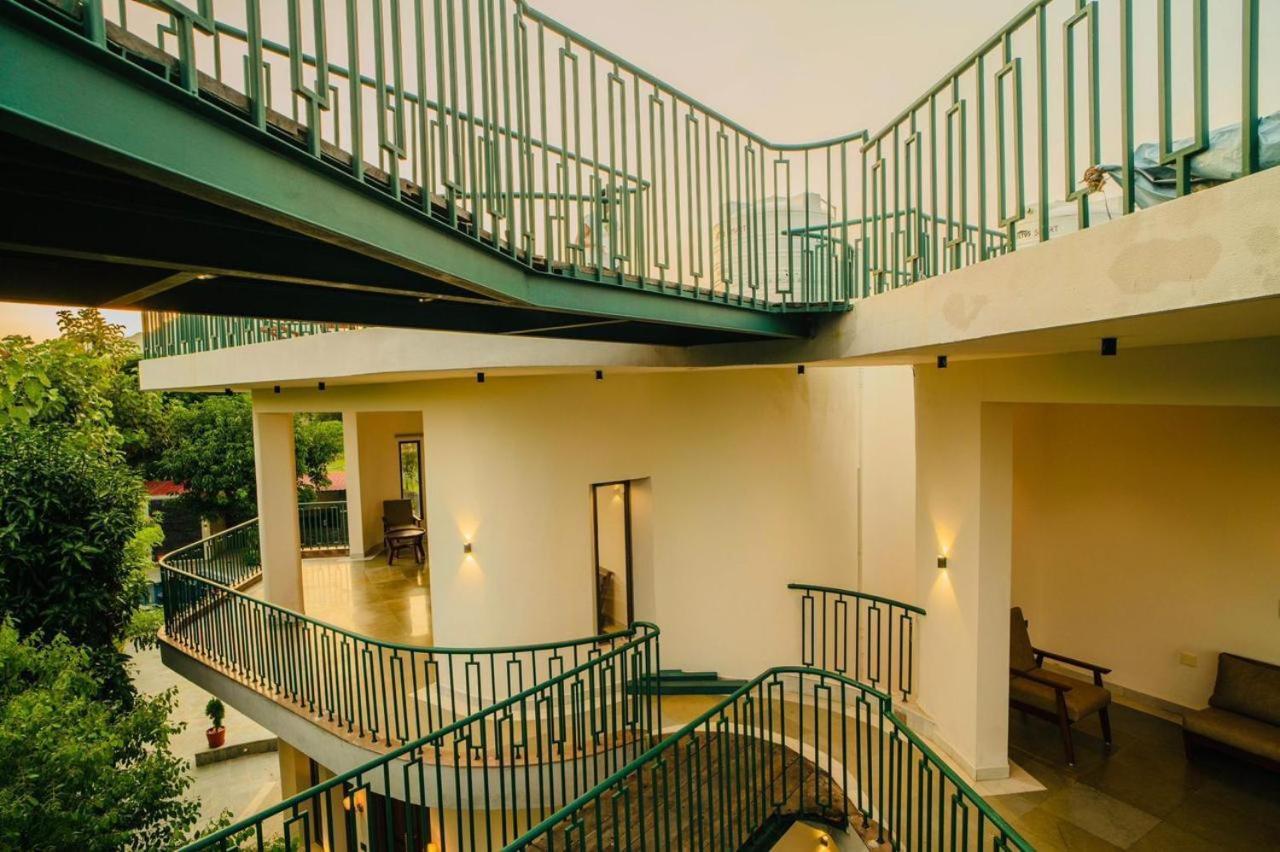 Mahogany Mansion