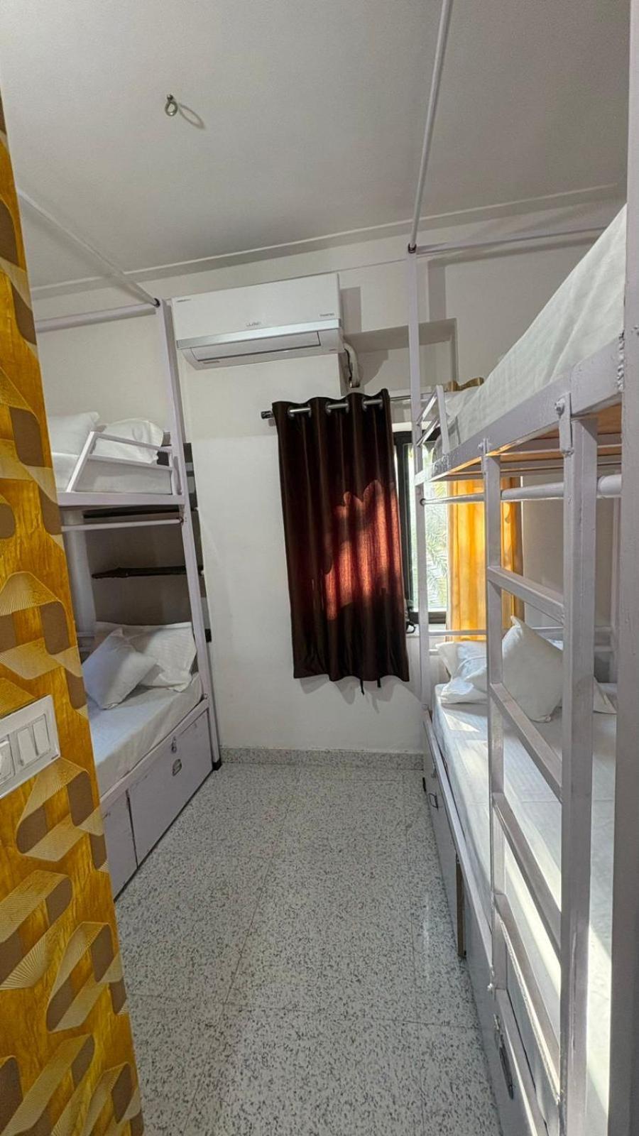Multiple Stories, Hostel Udaipur
