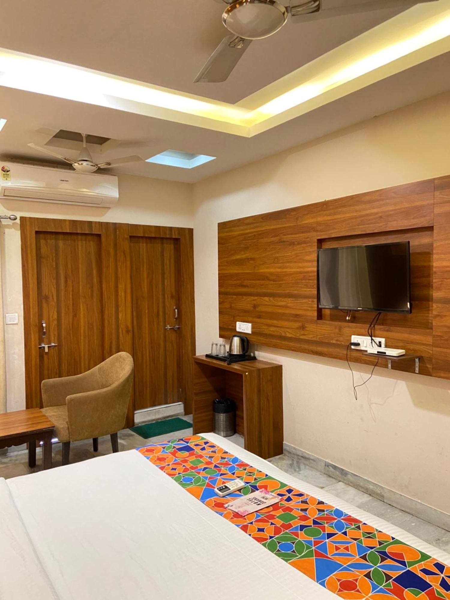 Hotel Damanis