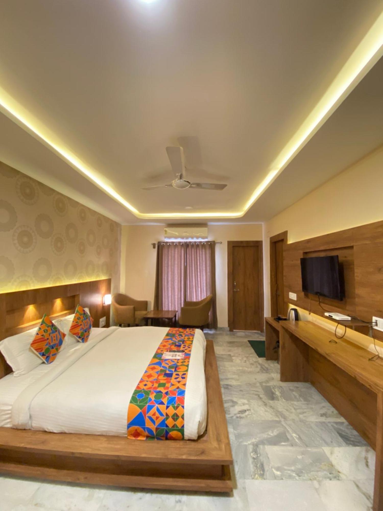 Damanis * Udaipur