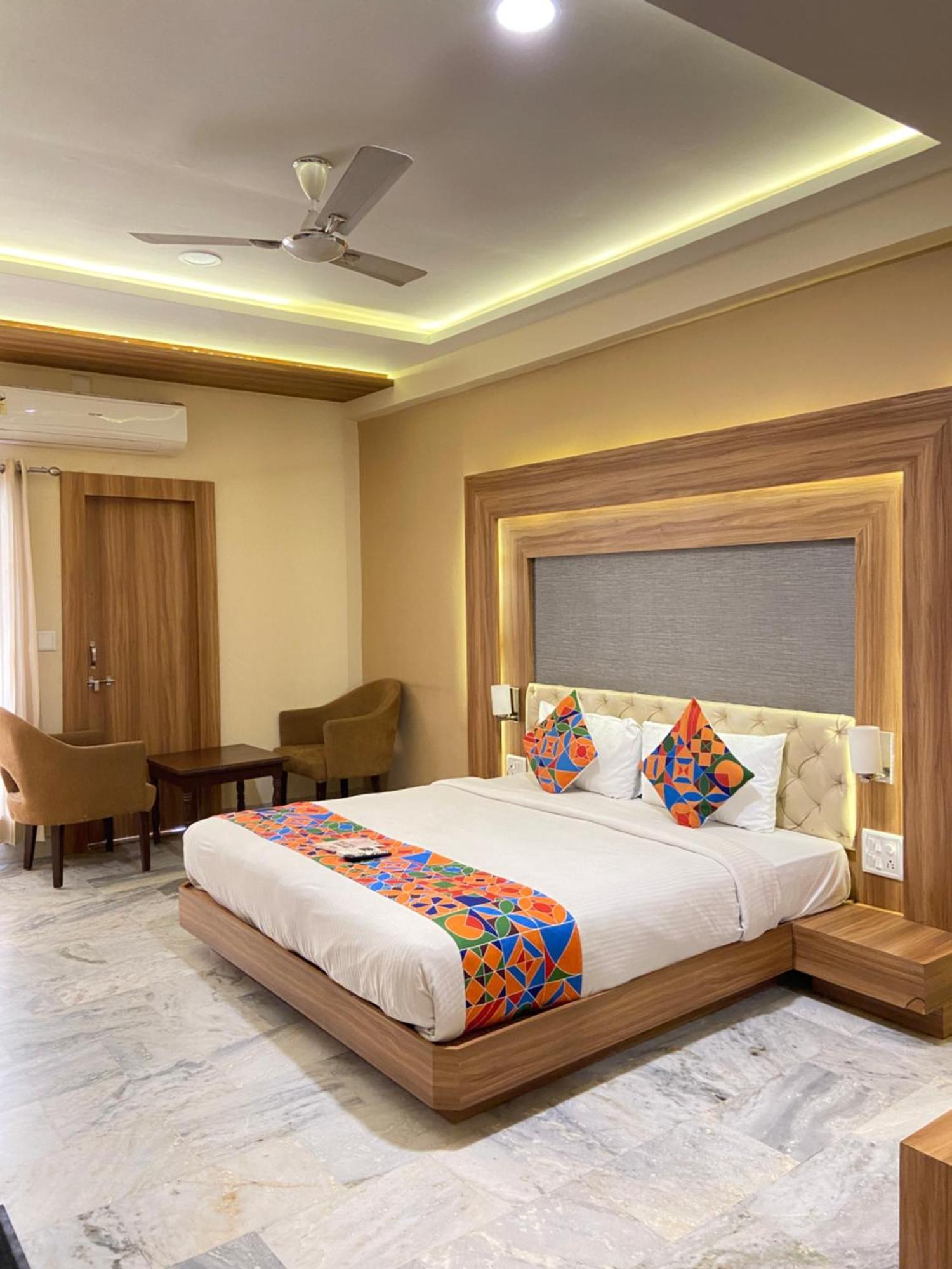 Hotel Damanis