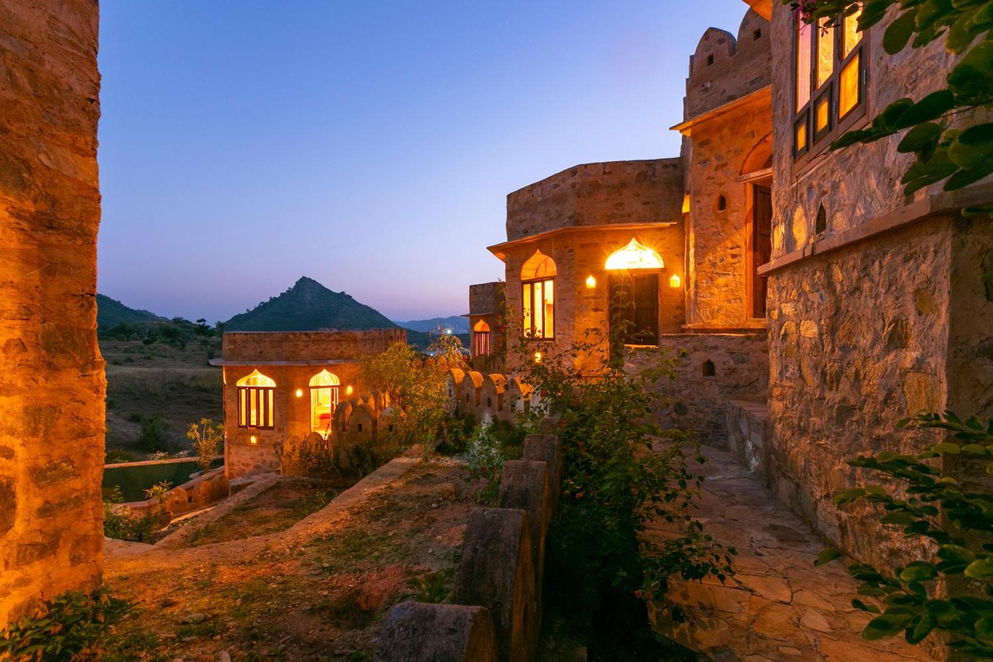 Manmatha A Luxury Retreat Bed & Breakfast *