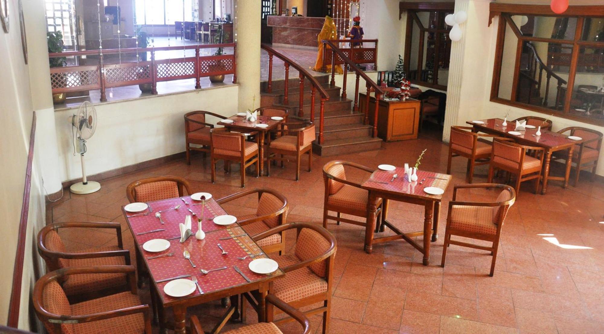 Vishnupriya Hotel Udaipur