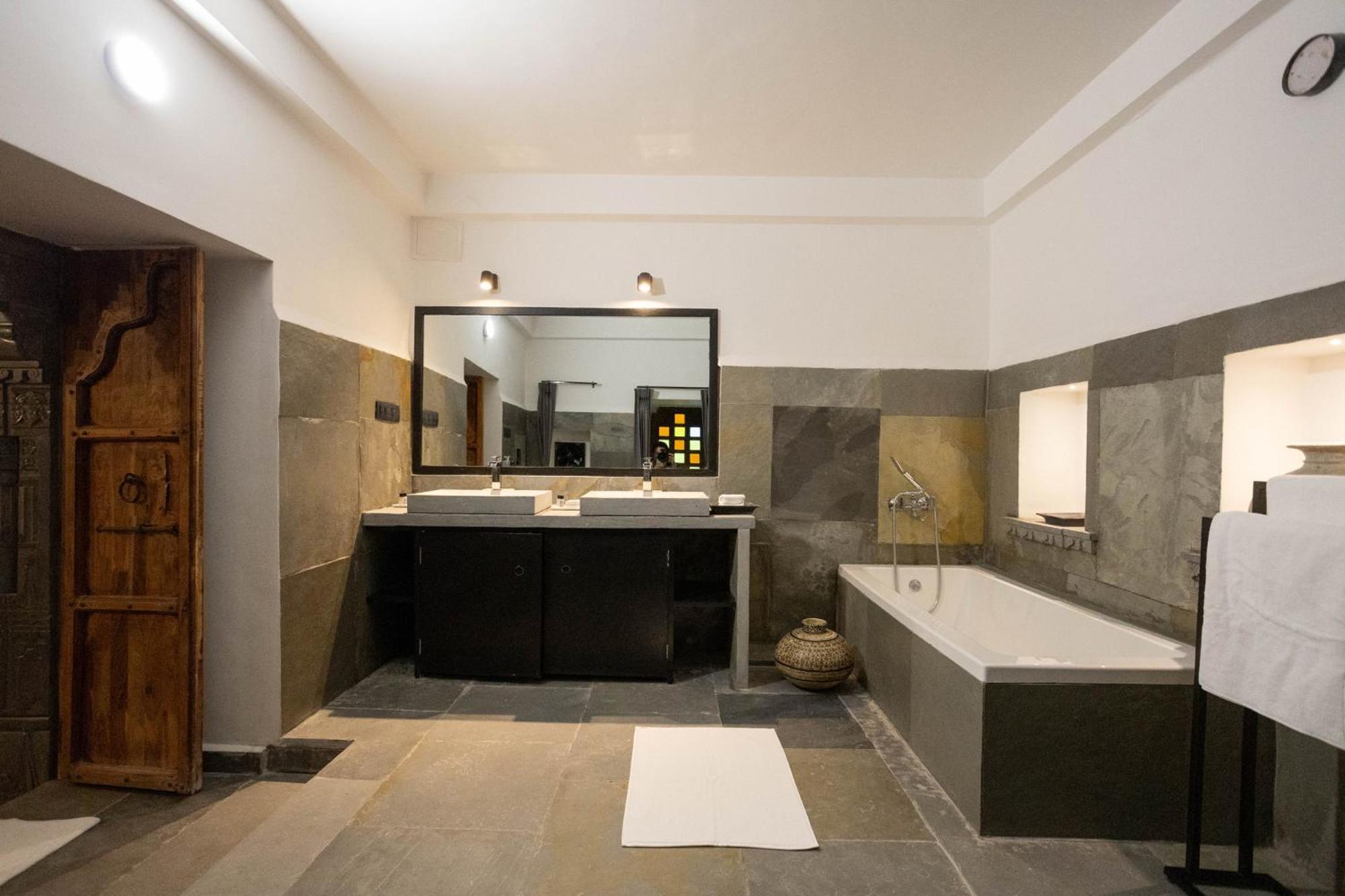 Madri Retreat - Heritage Boutique Hotel With Pool Hotel 4*