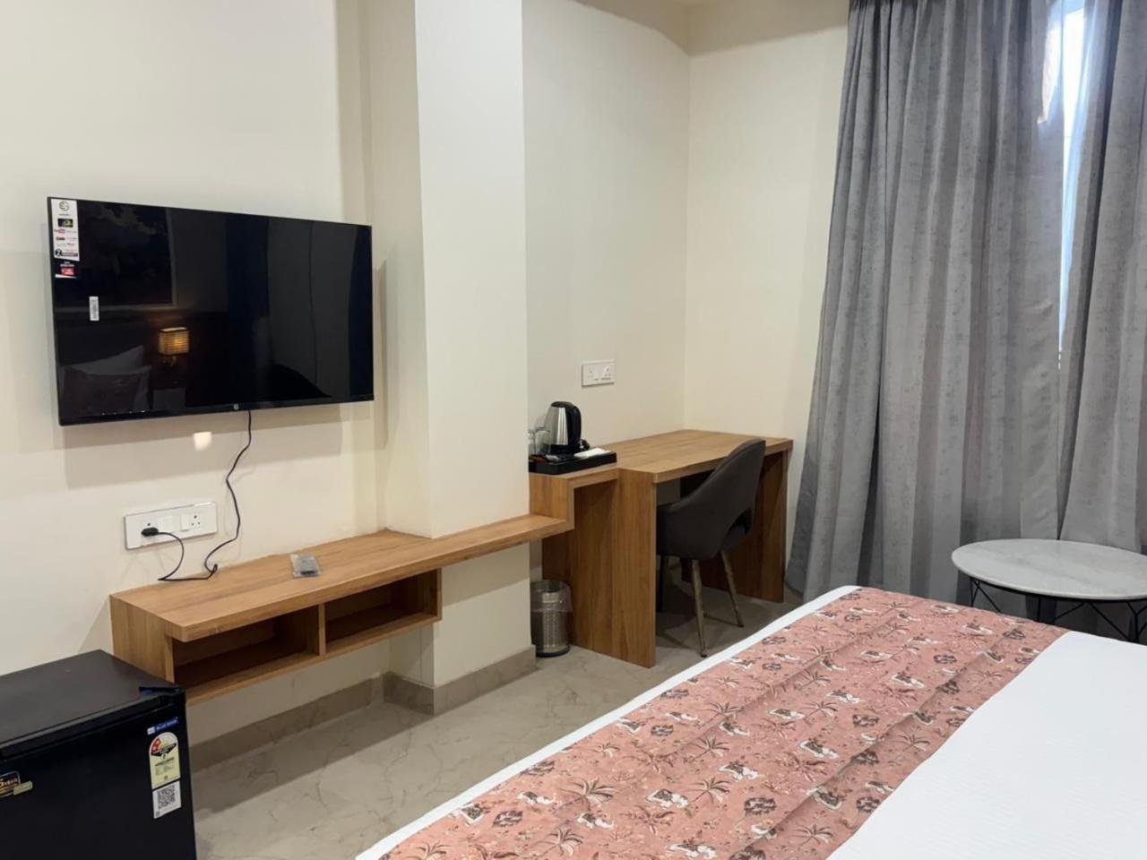 Aura By Arihant 3* Udaipur
