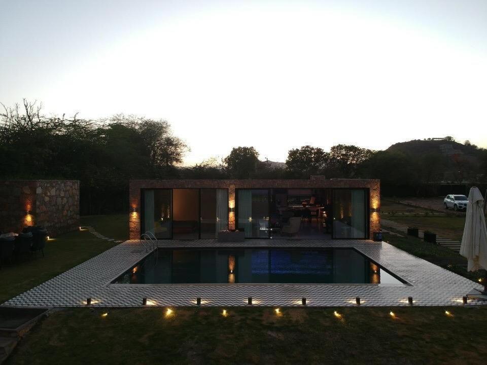 Kesar On The Villa